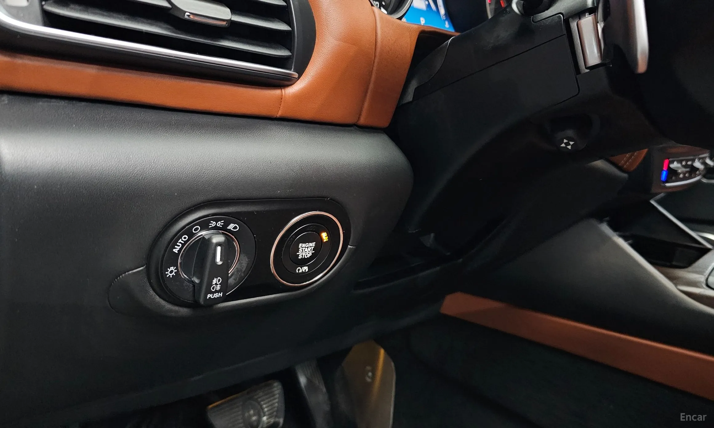 Maserati Levante превью 19