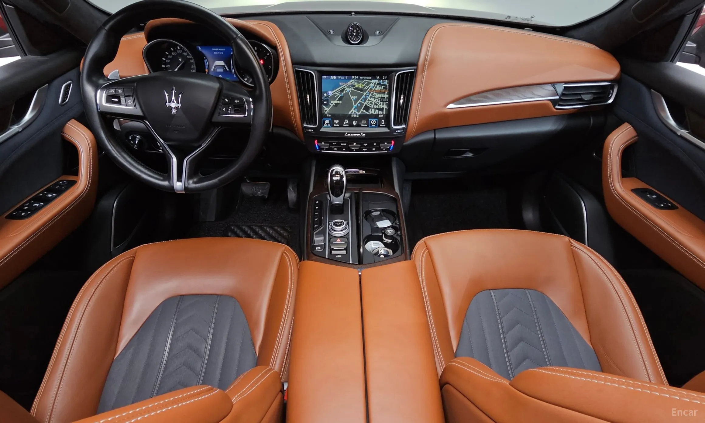 Maserati Levante превью 7