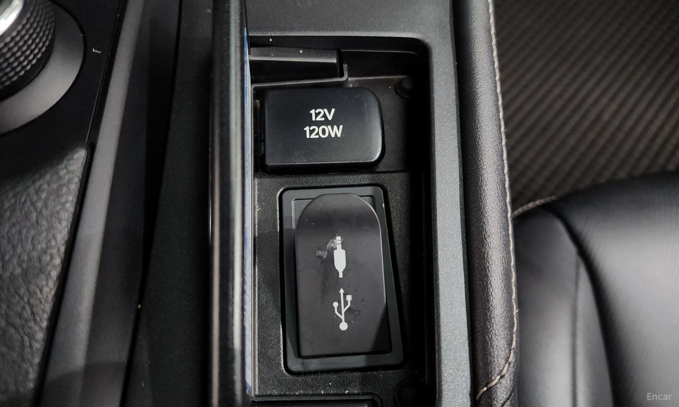Lexus CT200h превью 12