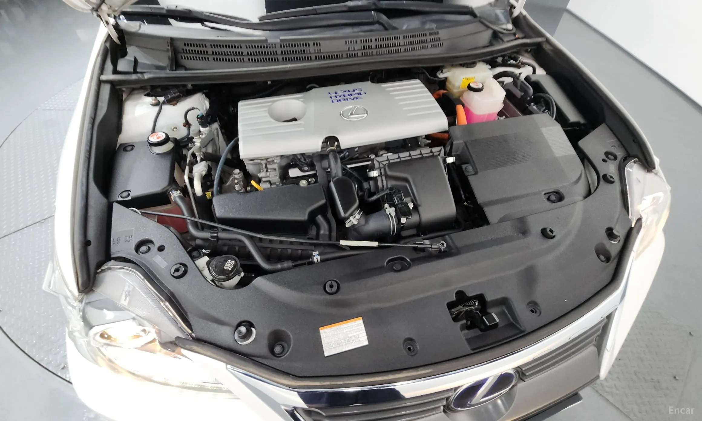 Lexus CT200h превью 6