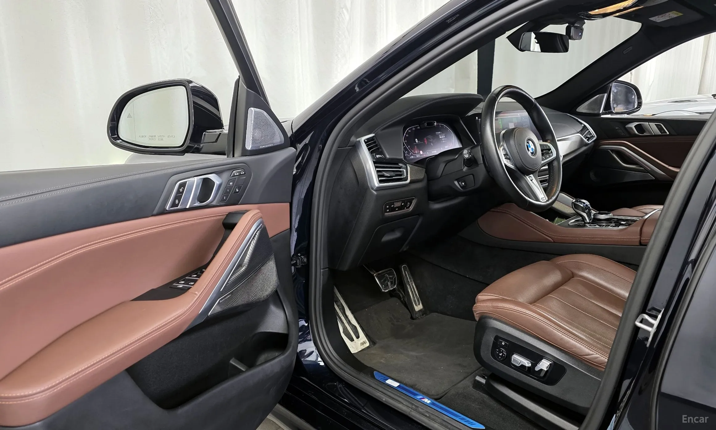 BMW X6 (G06) превью 10