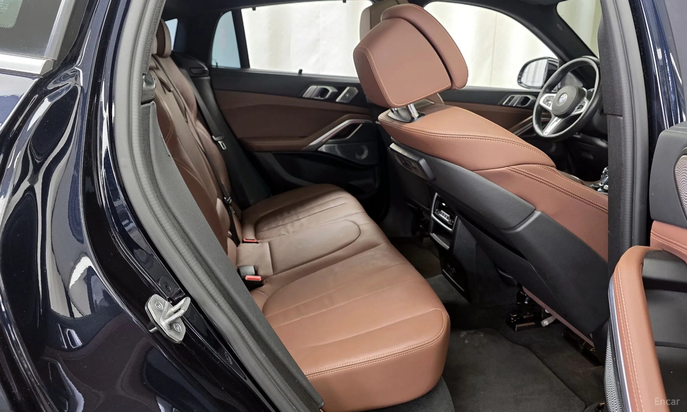 BMW X6 (G06) превью 12