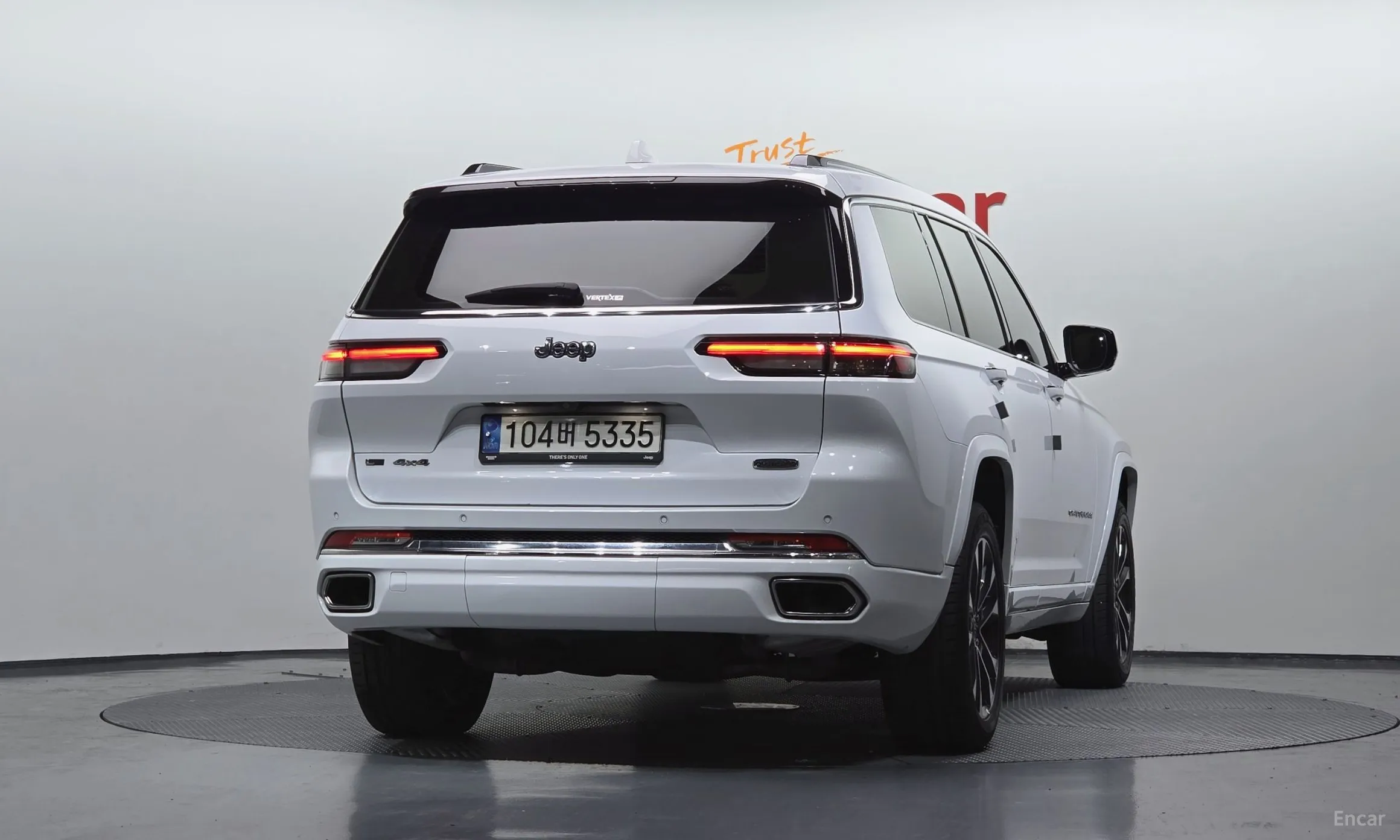 Jeep Grand Cherokee (WL) превью 4