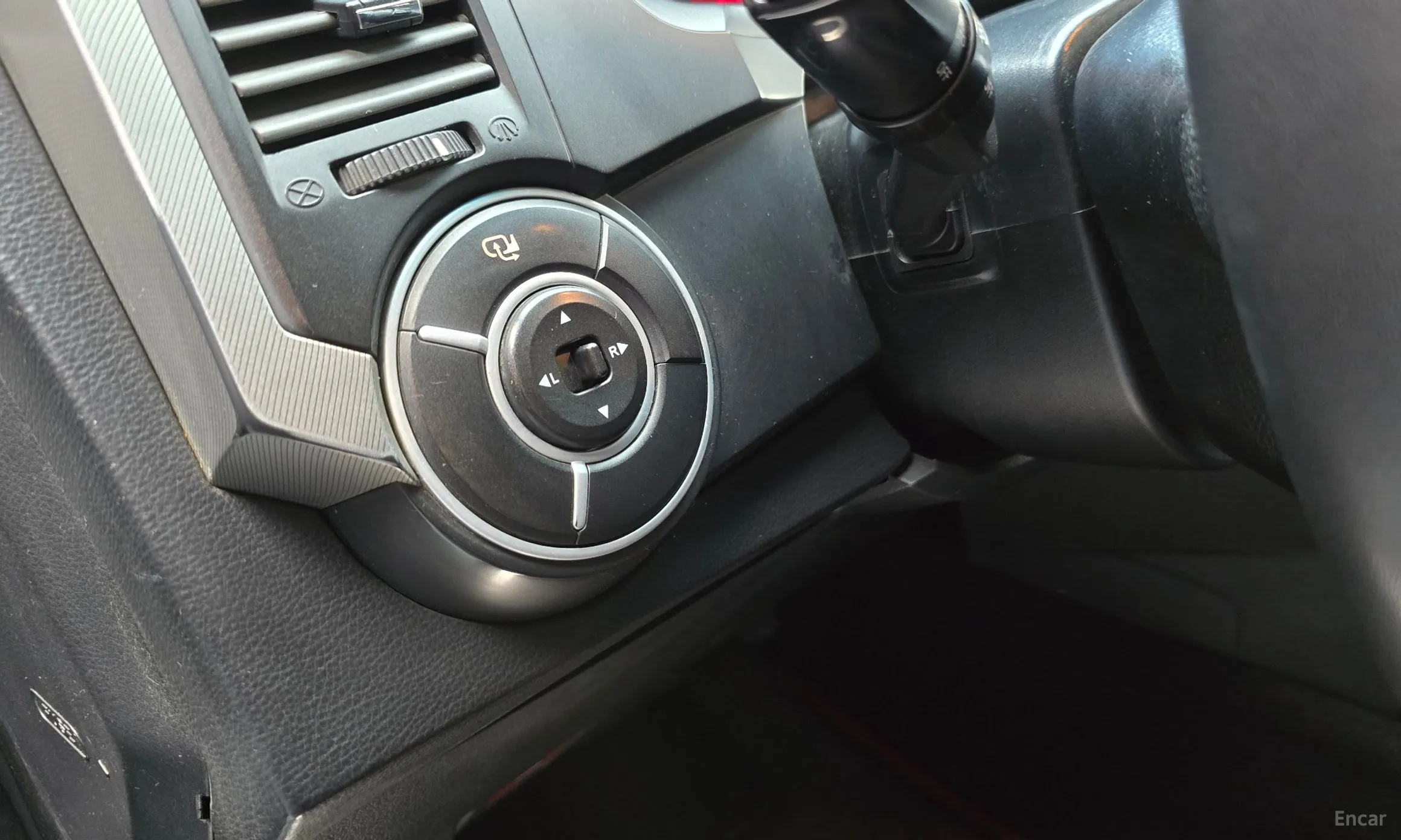 KG Mobility (SsangYong) Korando Sports превью 15