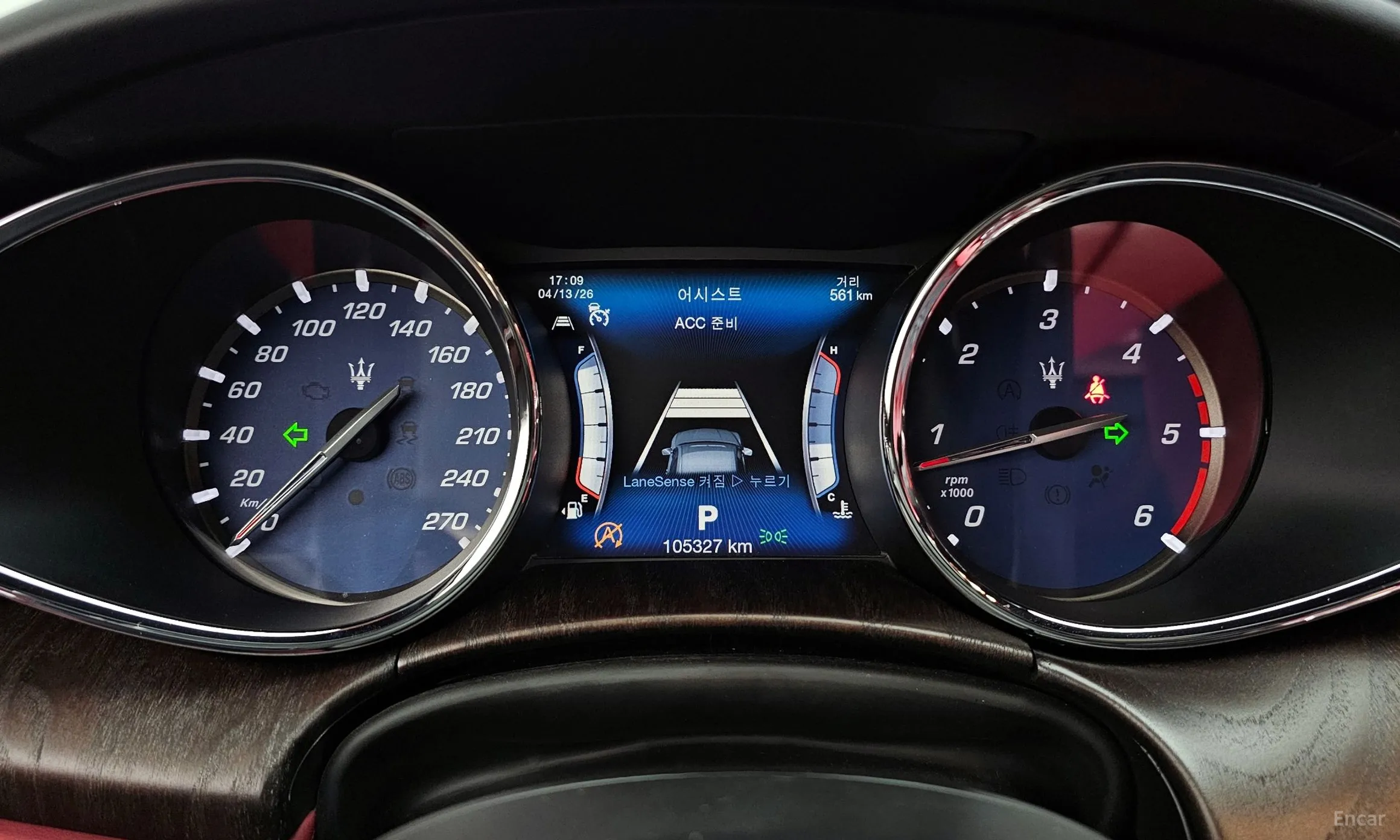 Maserati Quattroporte превью 8
