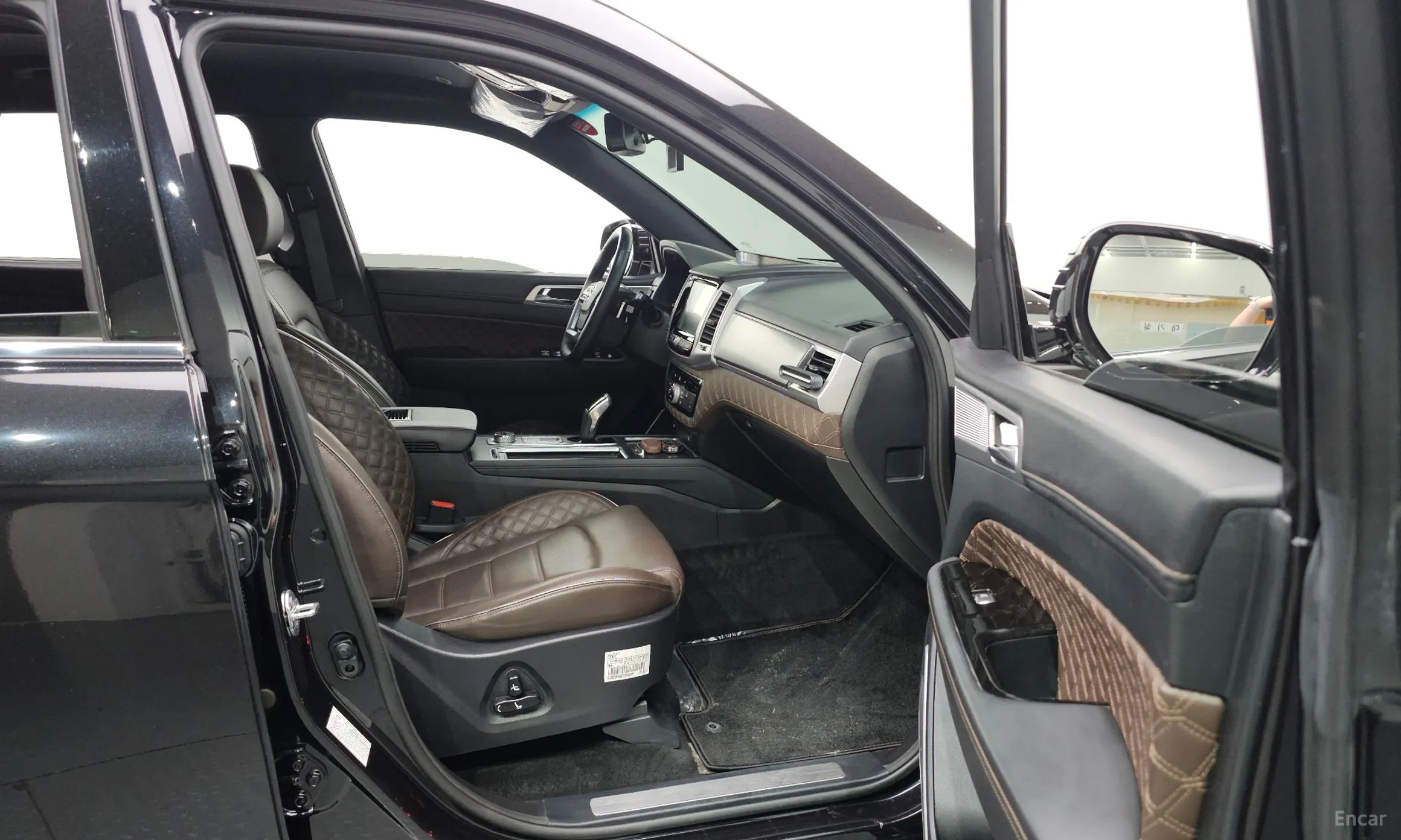 KG Mobility (SsangYong) Rexton превью 18