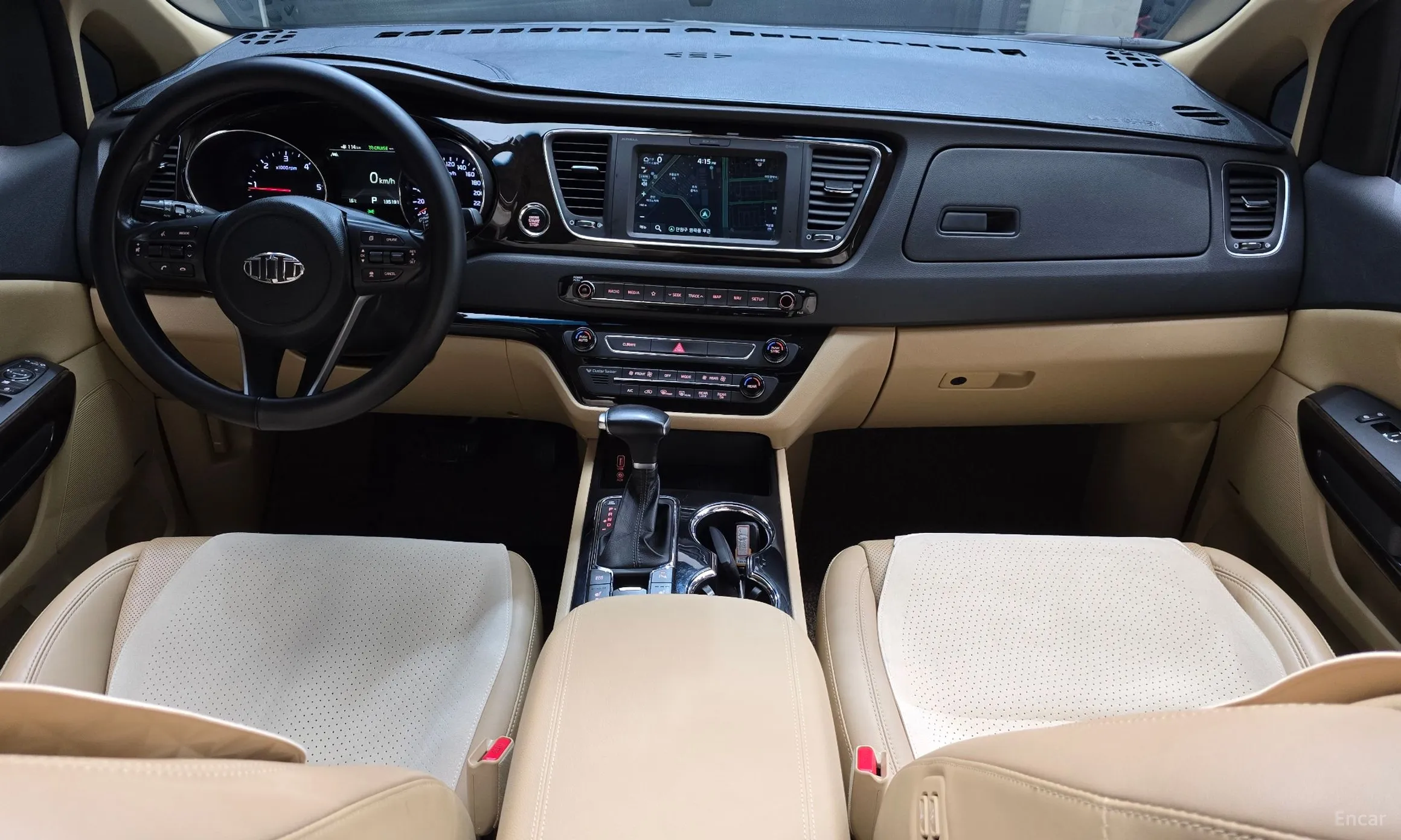 Kia Carnival превью 7