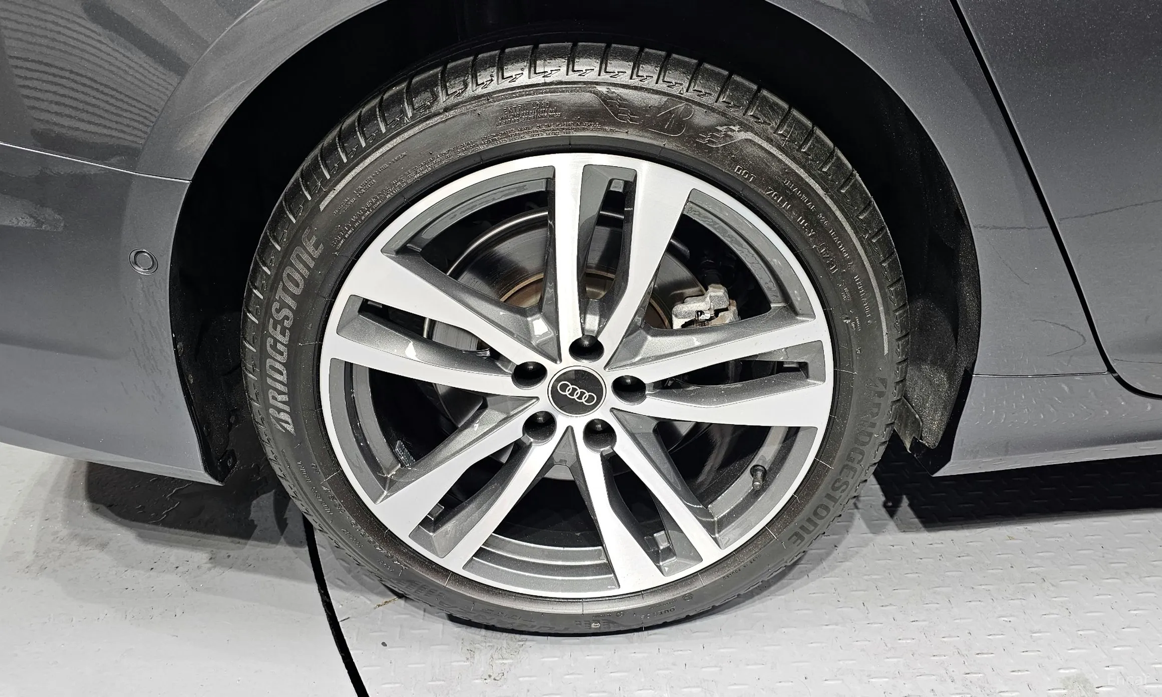 Audi A6 (C8) превью 5
