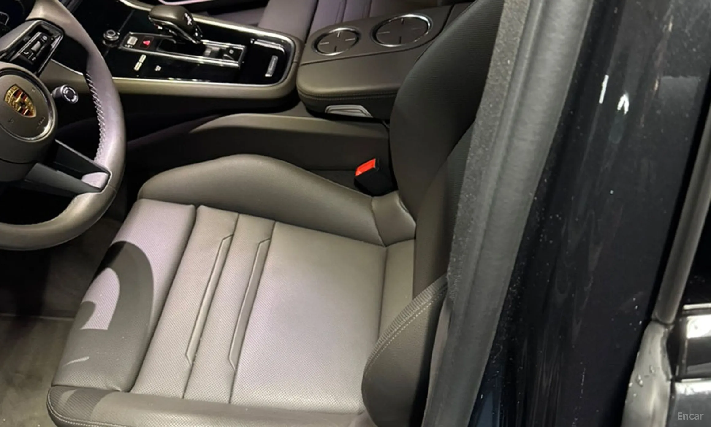 Porsche Panamera (971) превью 6