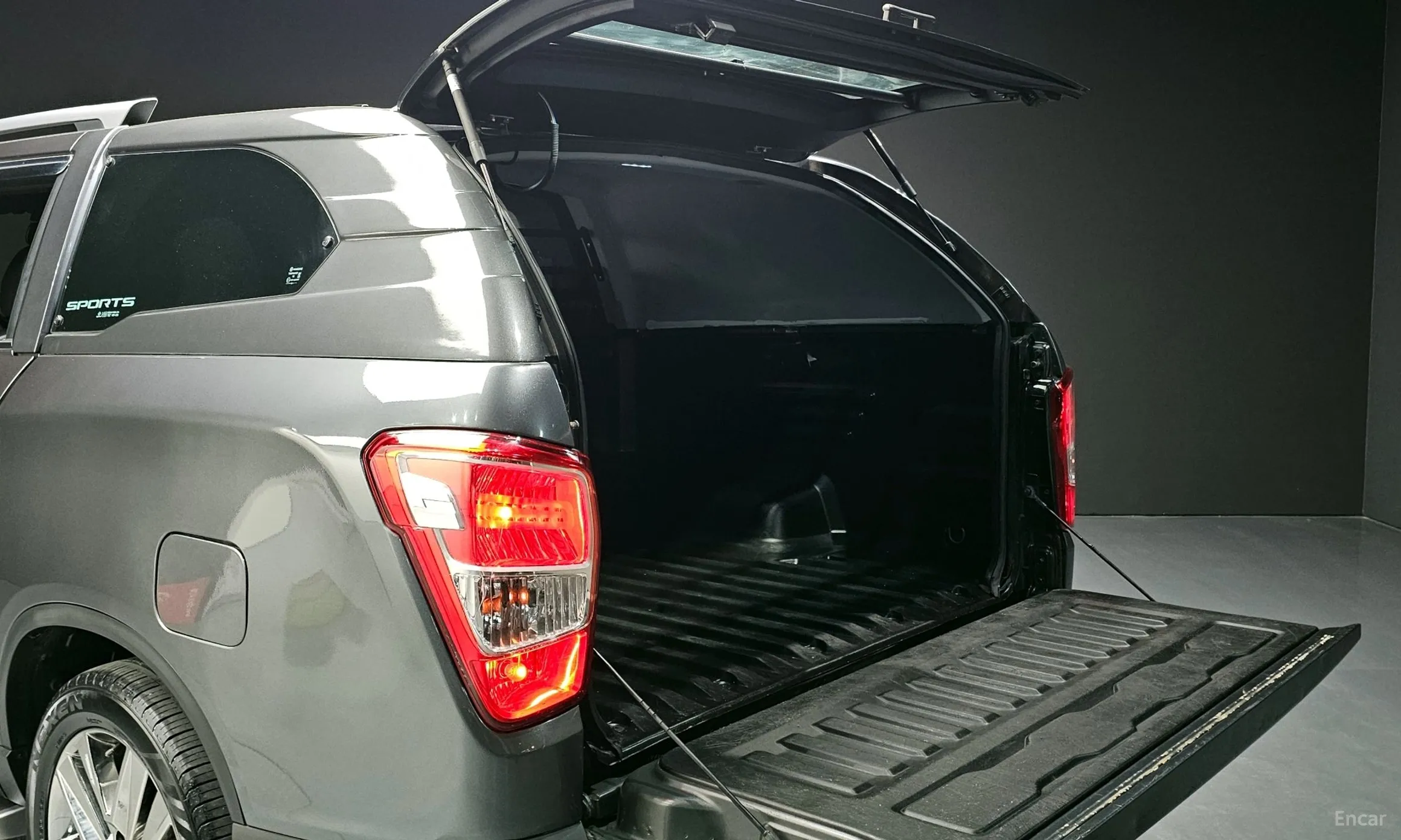 KG Mobility (SsangYong) Rexton Sports превью 20