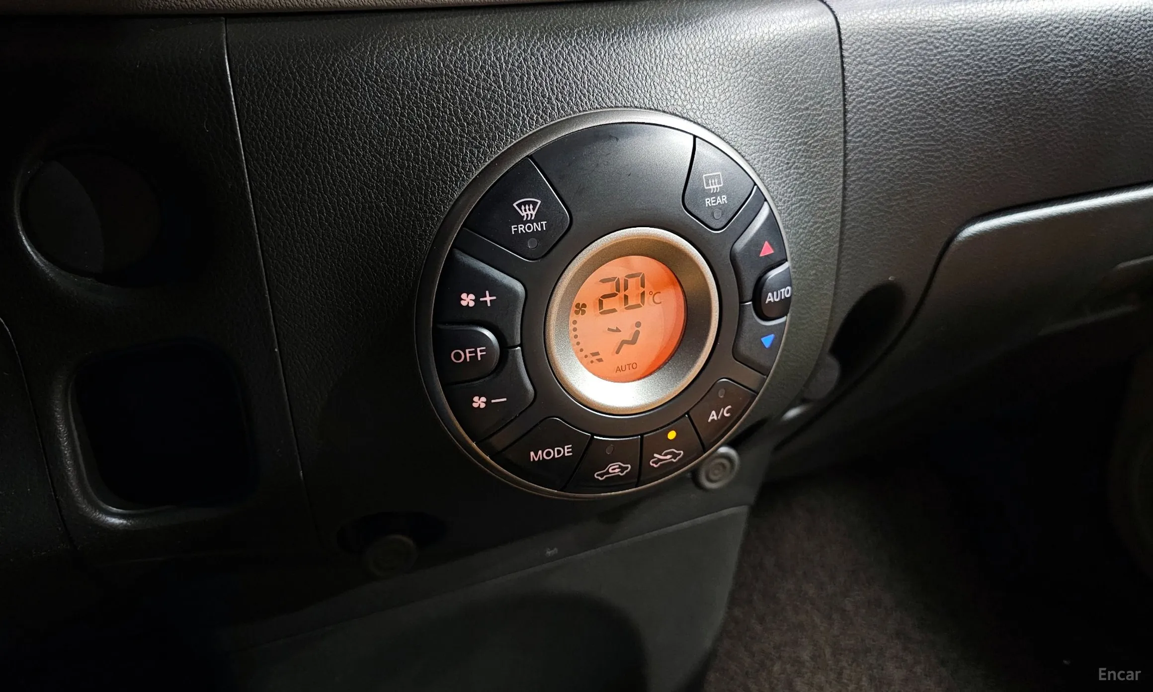 Nissan Cube превью 19