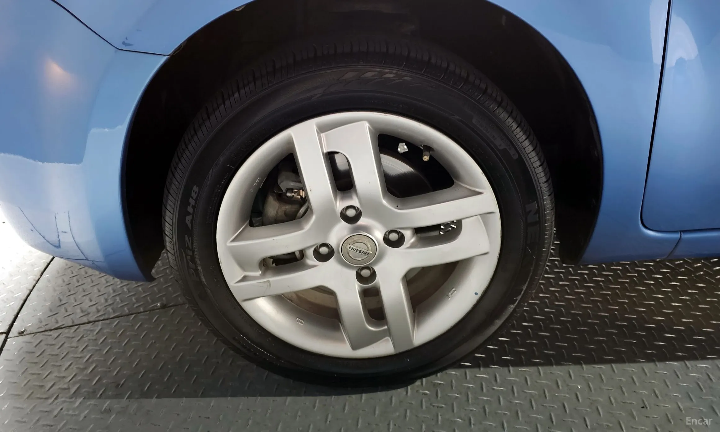 Nissan Cube превью 5