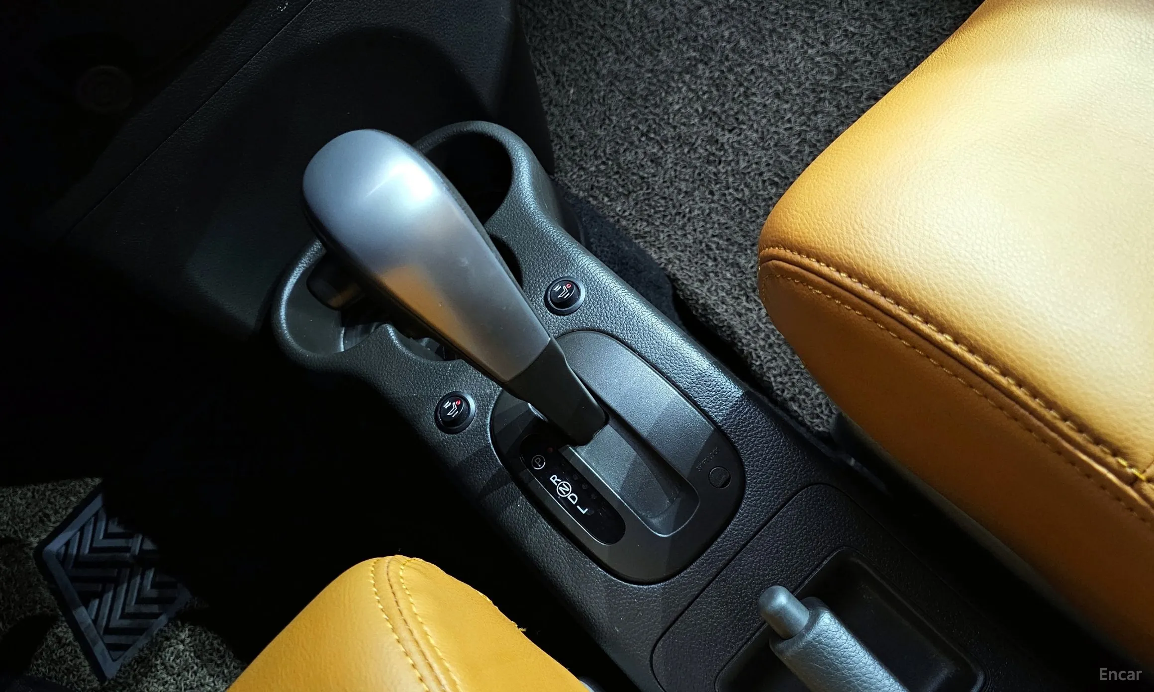 Nissan Cube превью 9