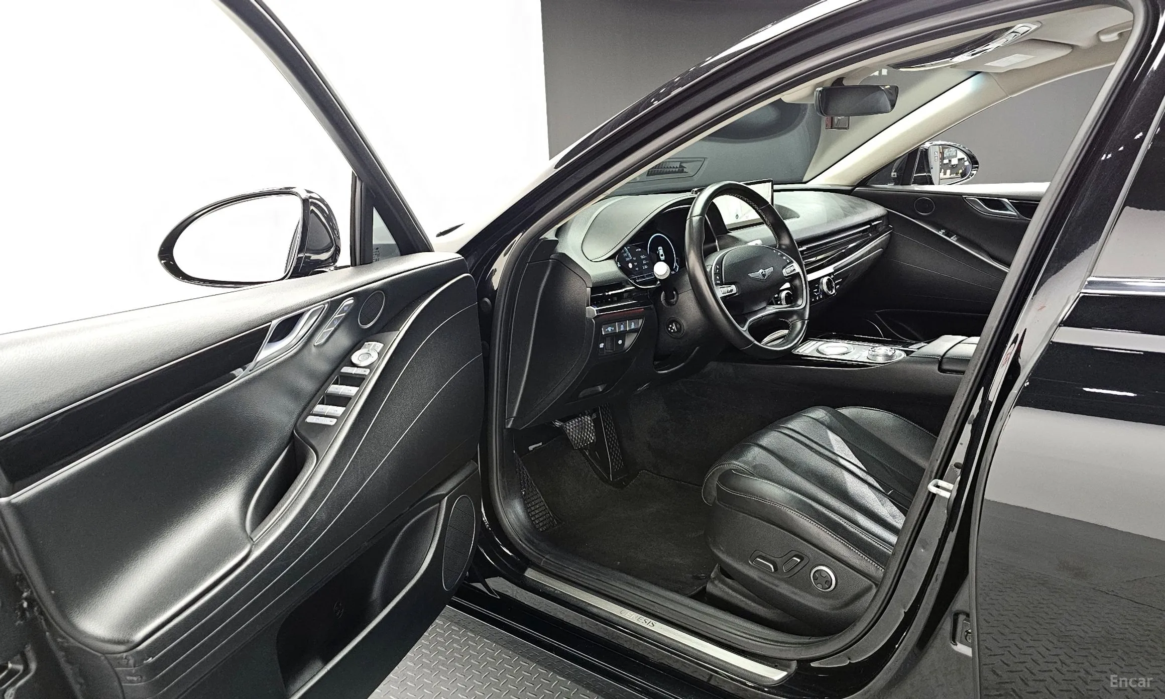 Genesis G80 (RG3) превью 10