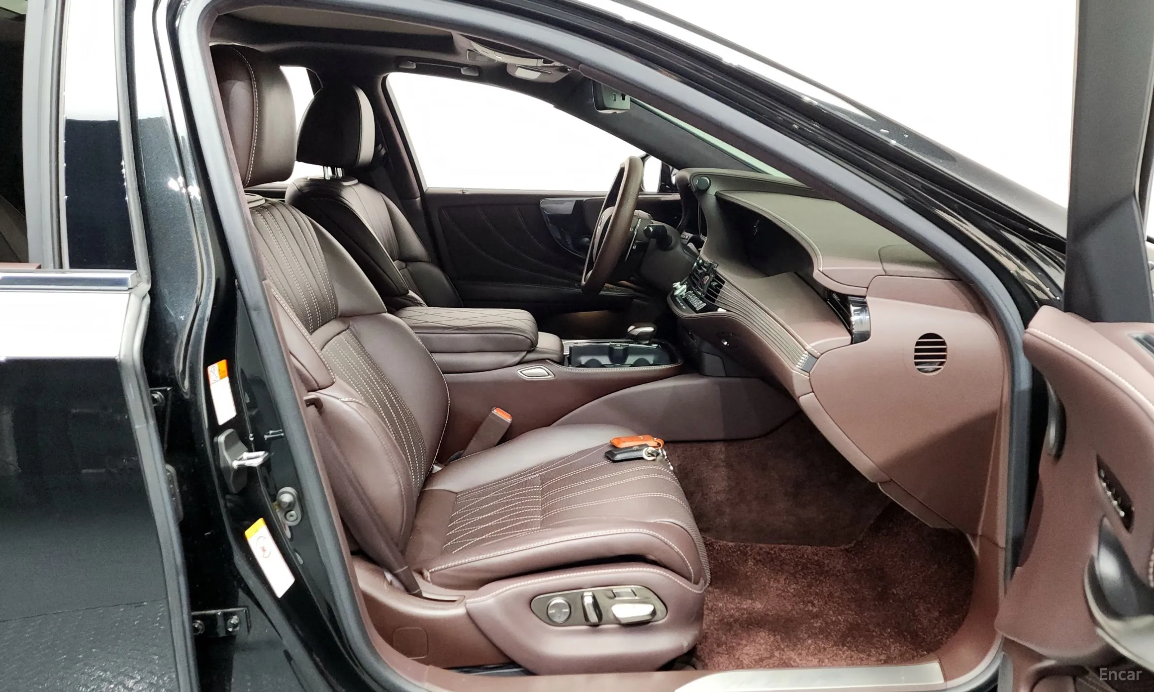 Lexus LS500 5th Generation превью 11