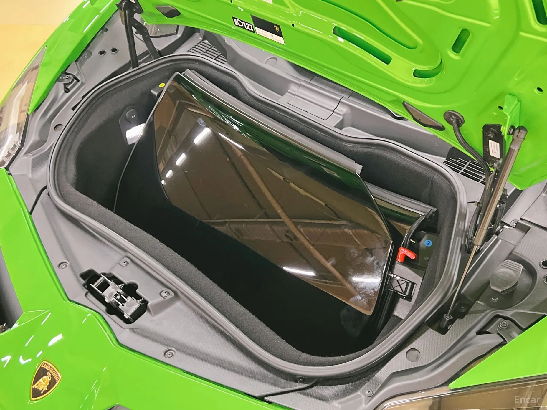 Lamborghini Aventador превью 19