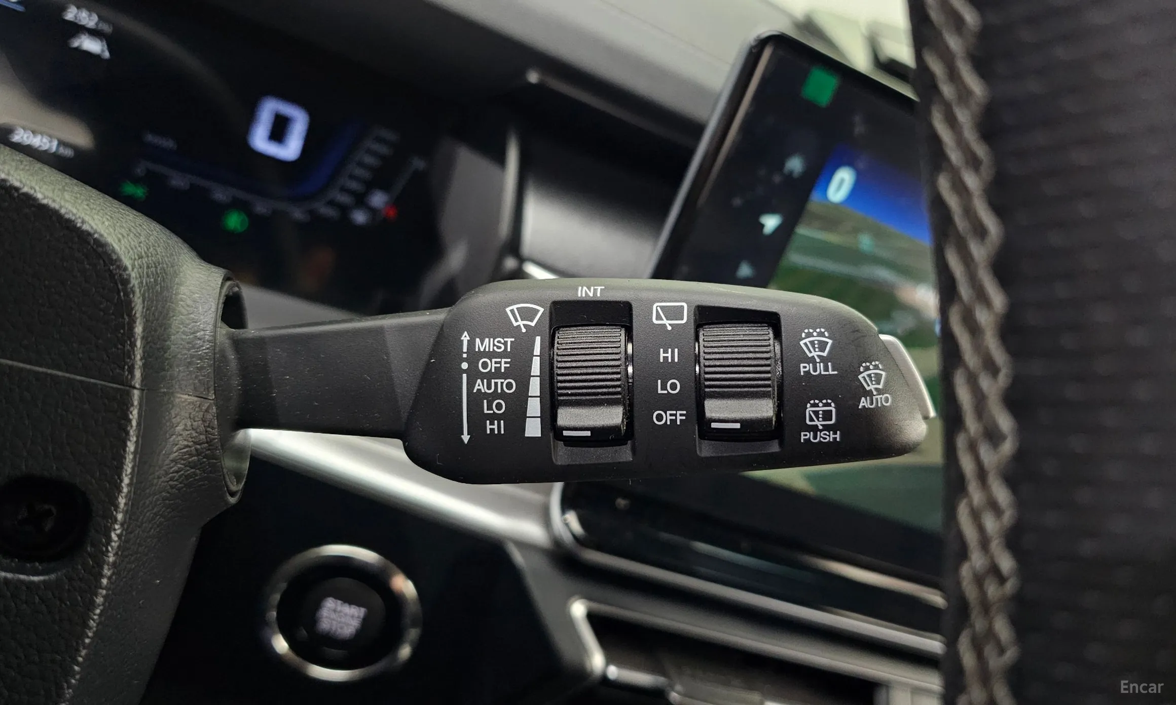 KG Mobility (SsangYong) Torres превью 17