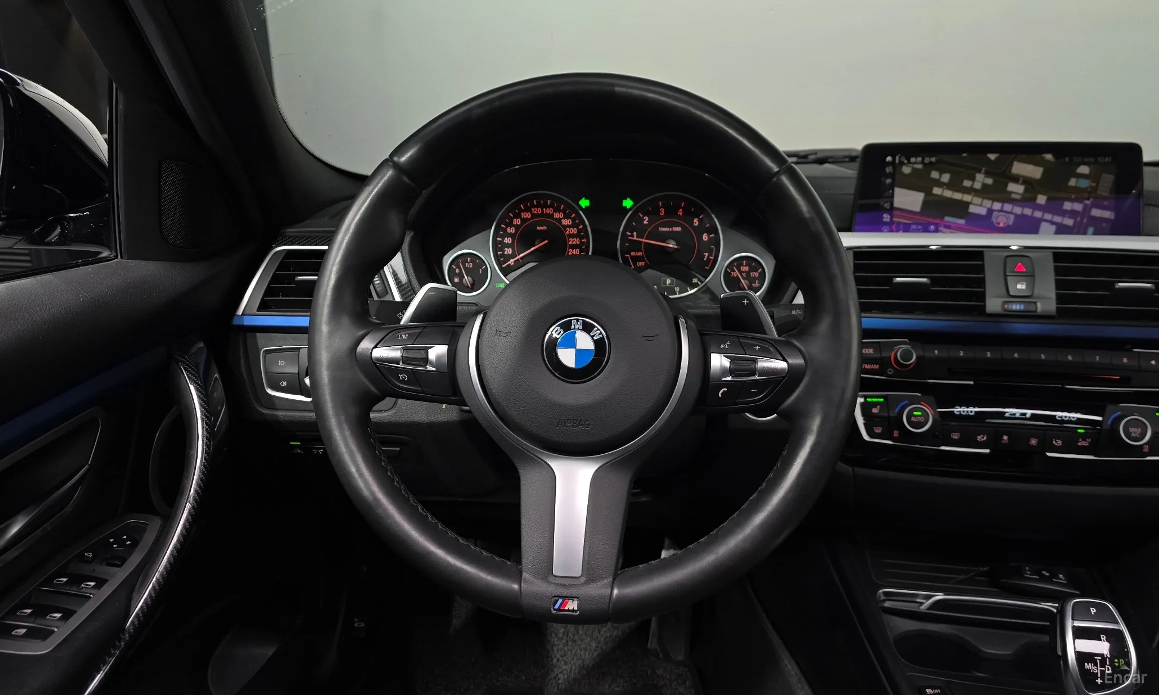 BMW 3 Series (F30) превью 12