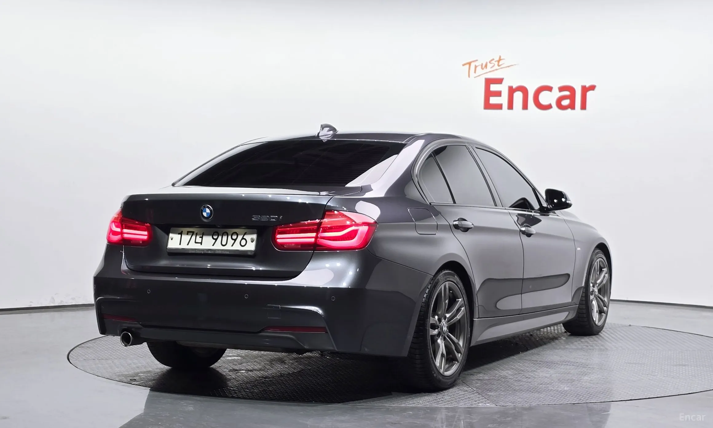 BMW 3 Series (F30)