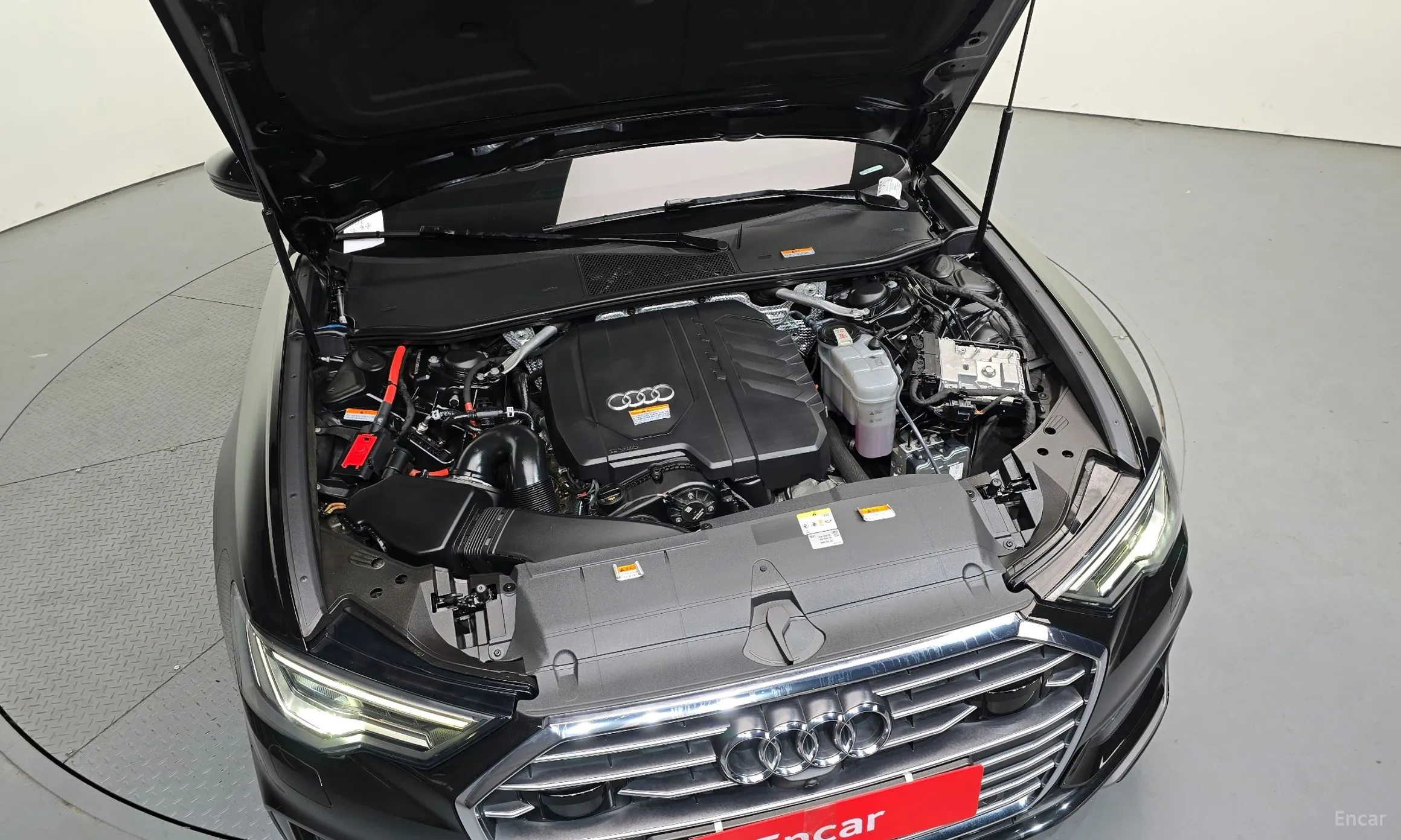 Audi A6 (C8) превью 6