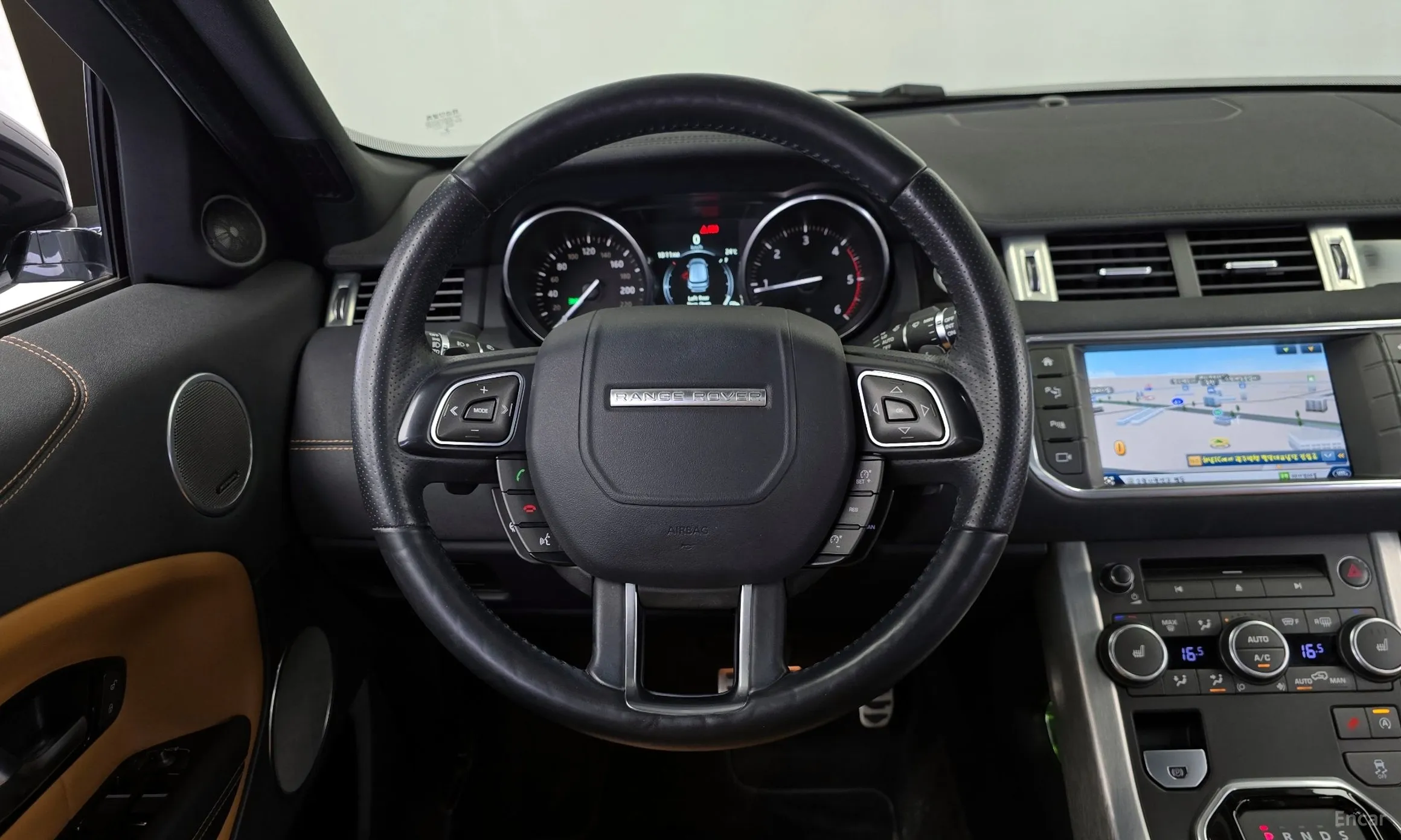 Land Rover Range Rover Evoque превью 13