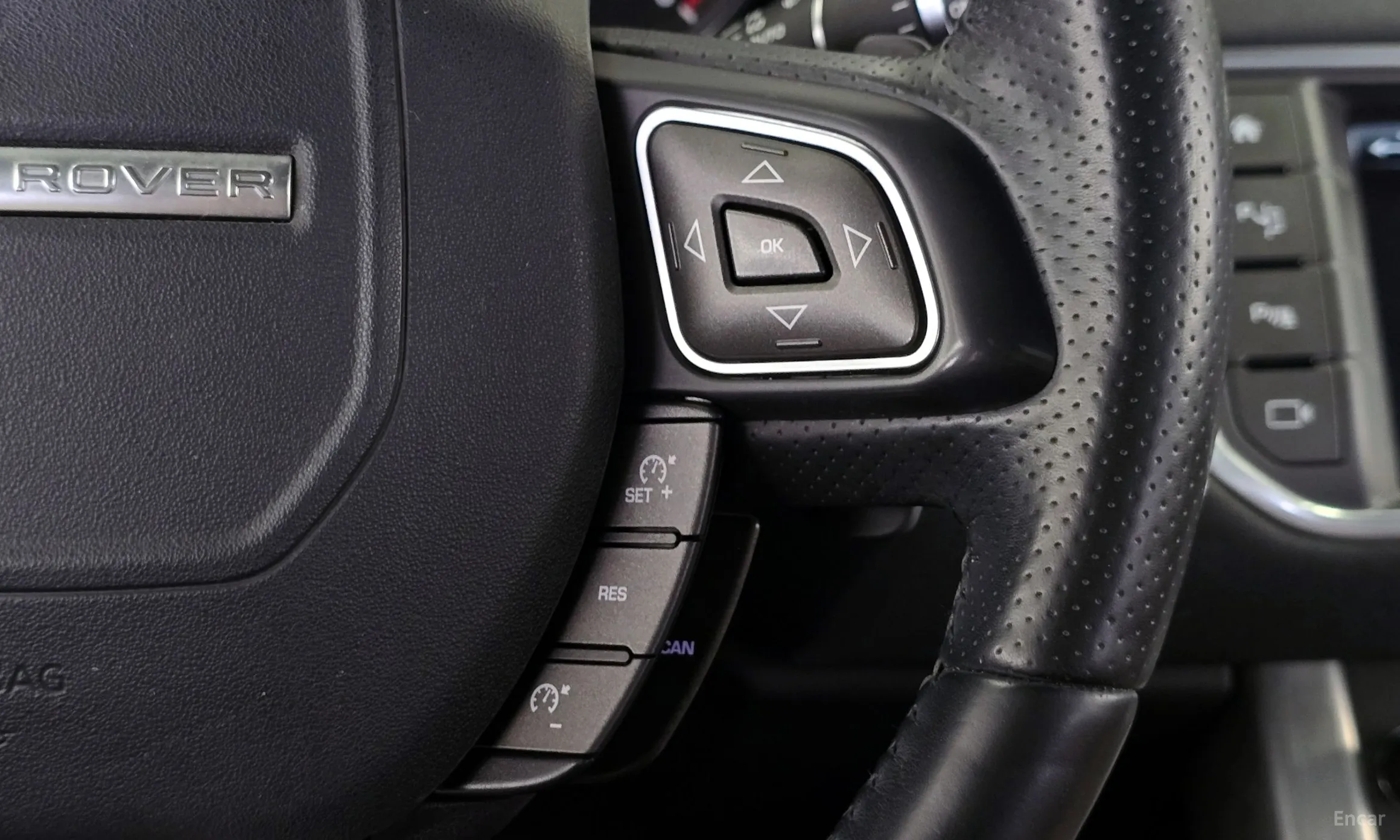 Land Rover Range Rover Evoque превью 17