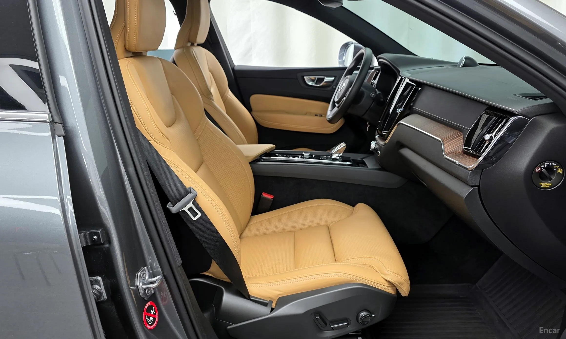 Volvo XC60 Gen 2 превью 11