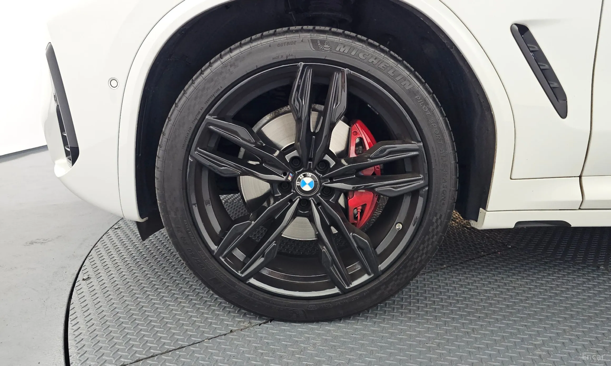 BMW X3 (G01) превью 5