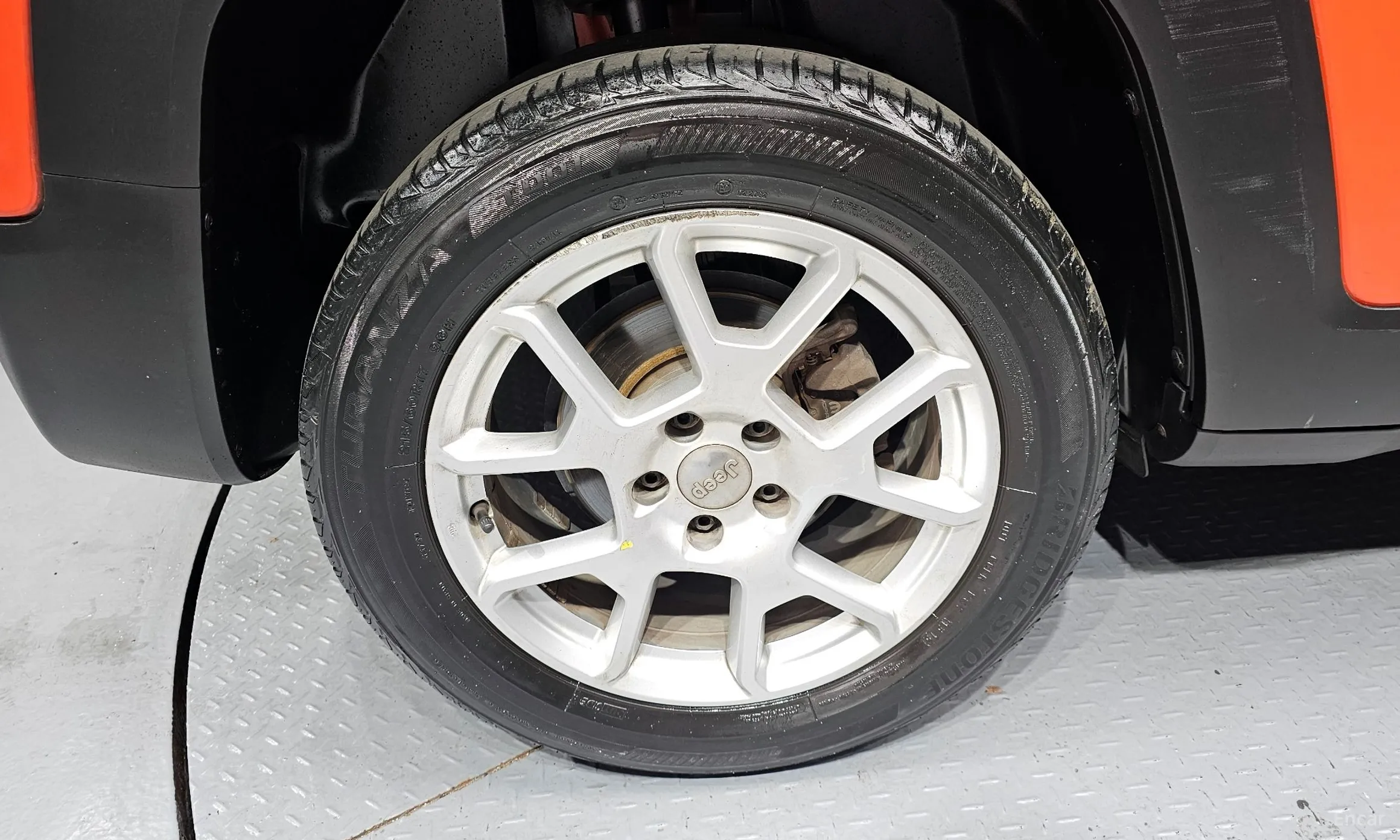 Jeep Renegade превью 5