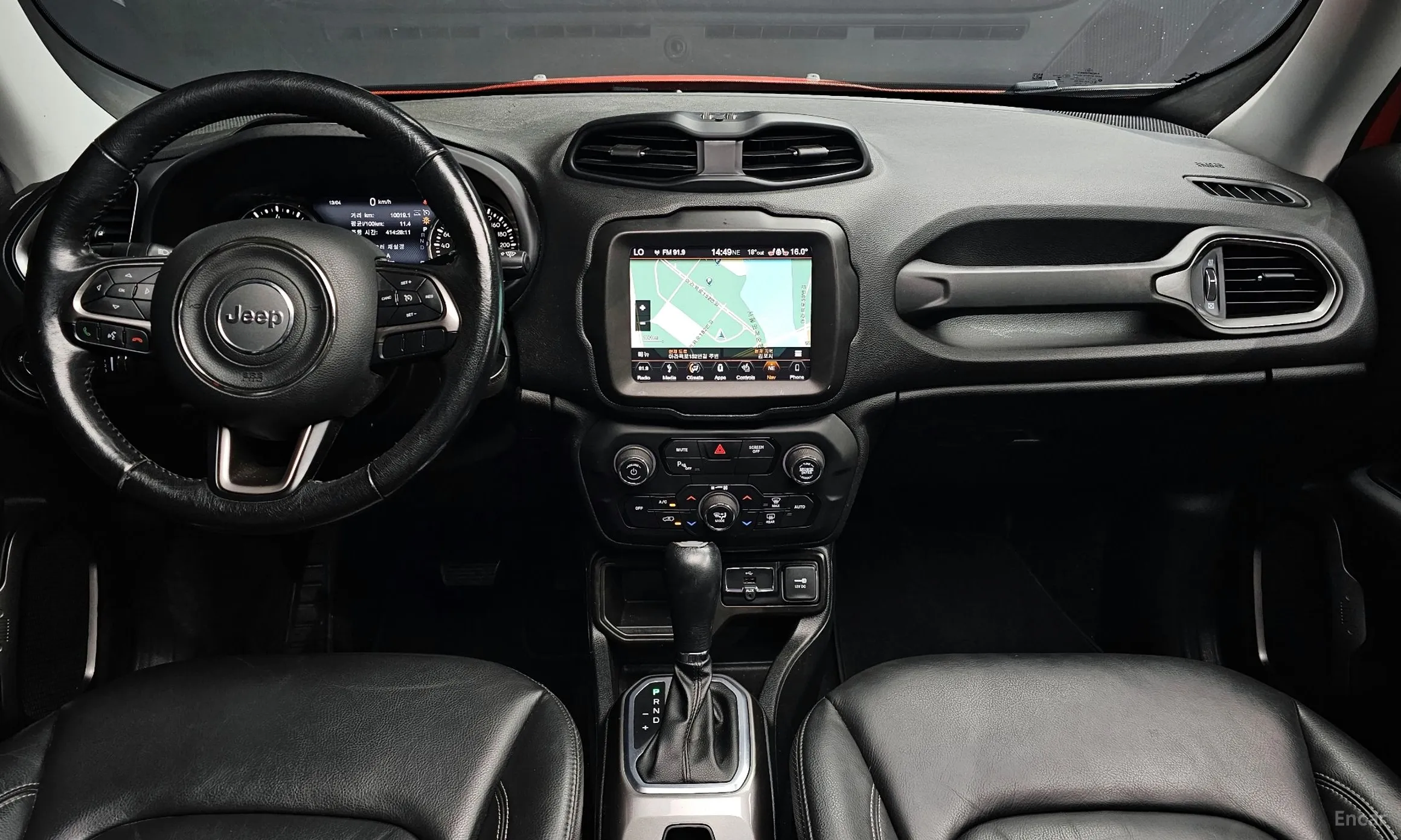 Jeep Renegade превью 7