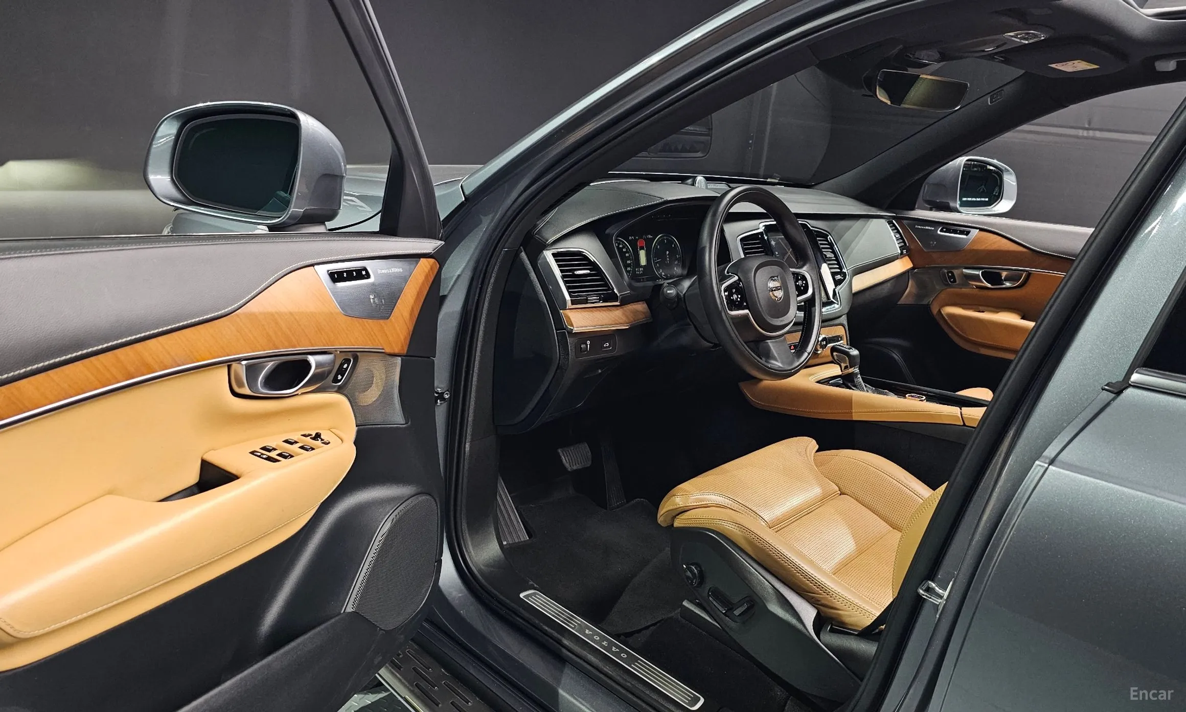 Volvo XC90 Gen 2 превью 10