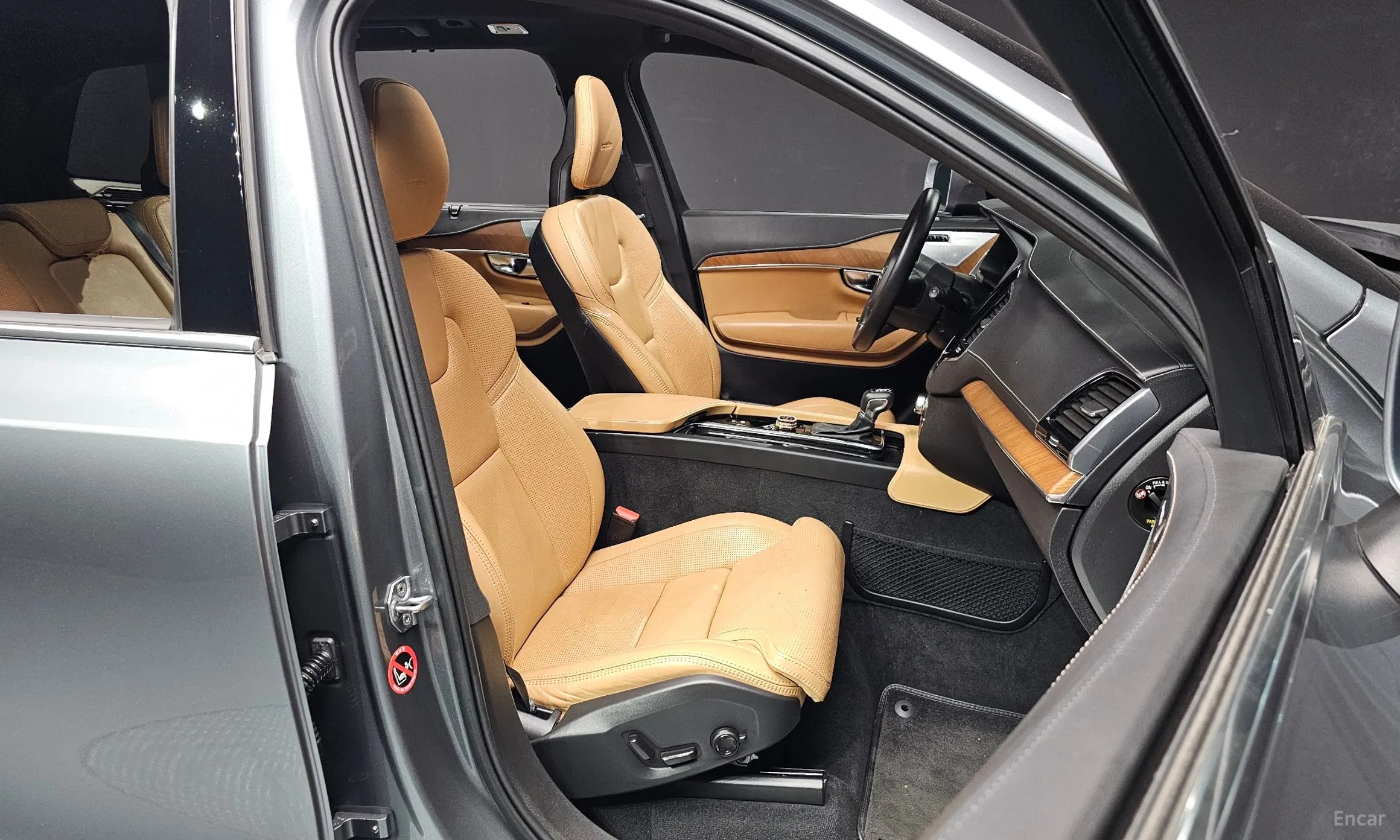 Volvo XC90 Gen 2 превью 12