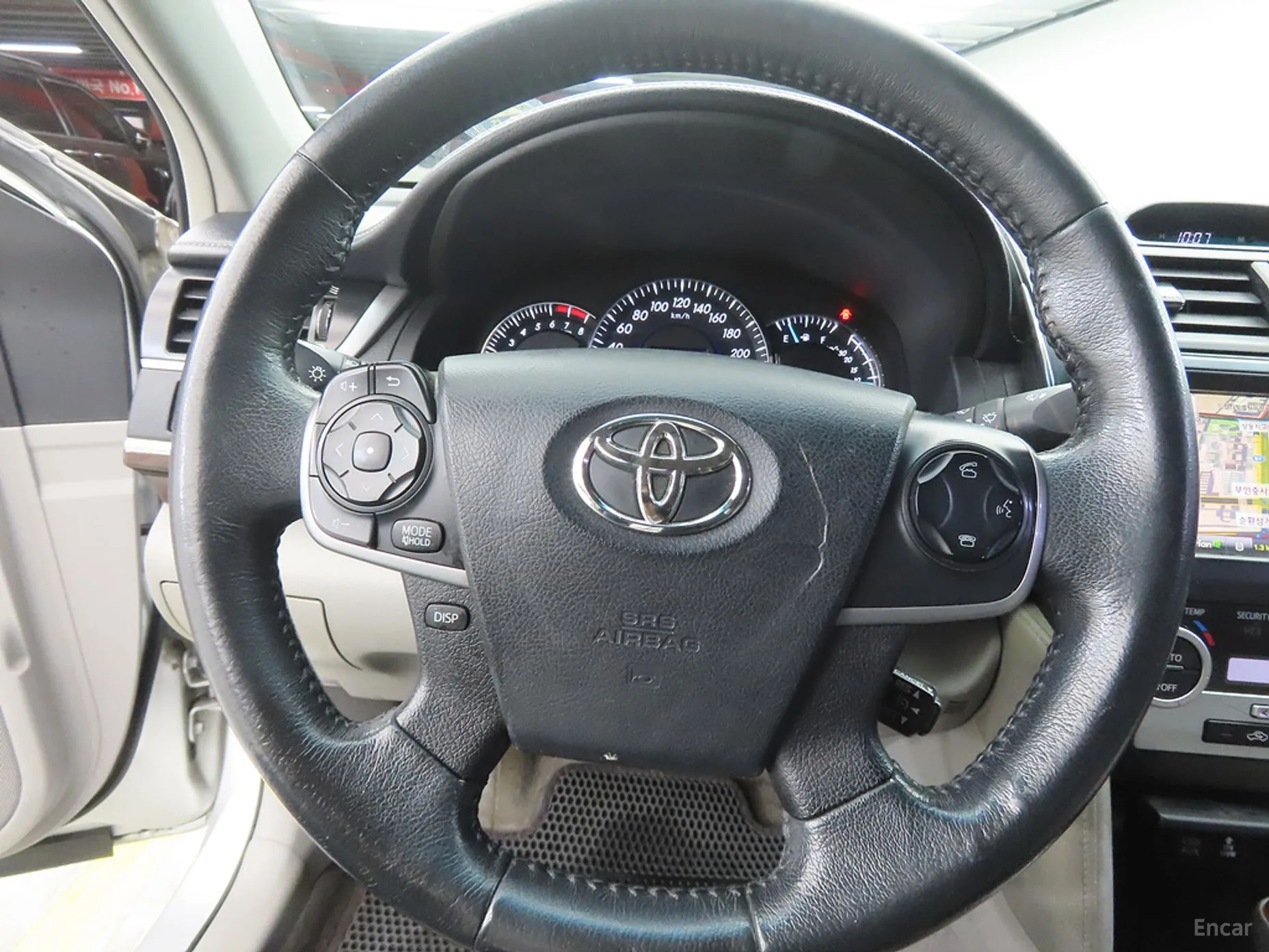 Toyota New Camry превью 8