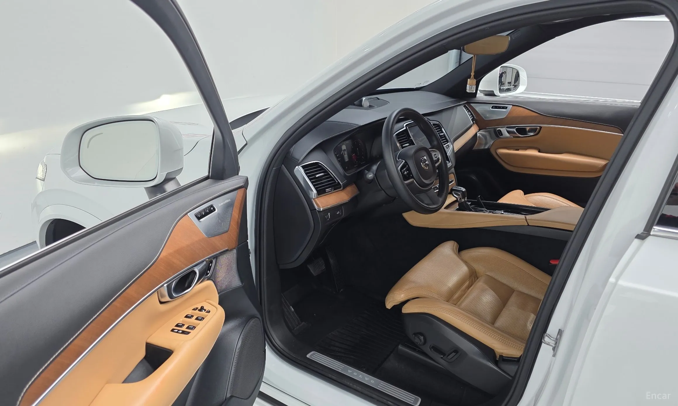 Volvo XC90 Gen 2 превью 10