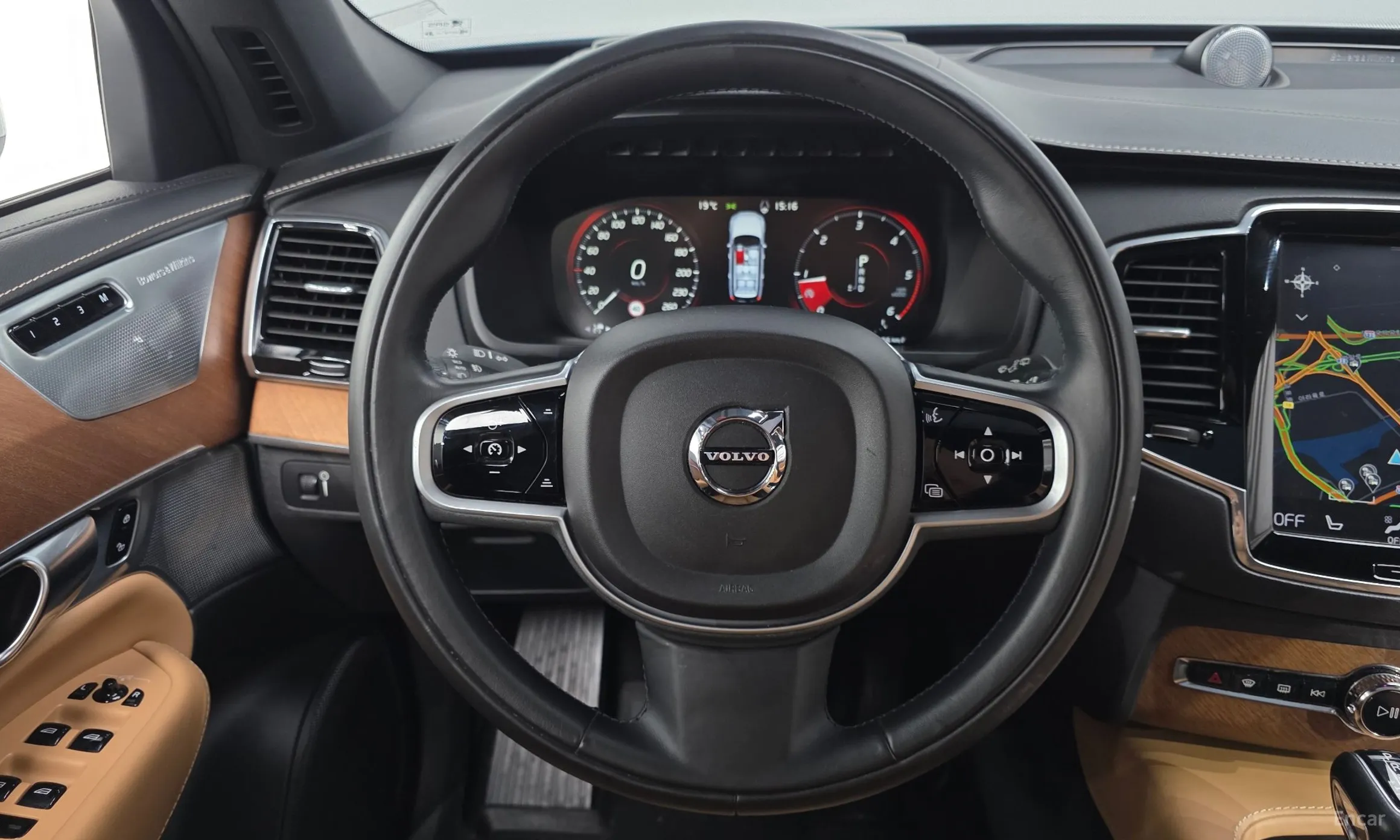 Volvo XC90 Gen 2 превью 15