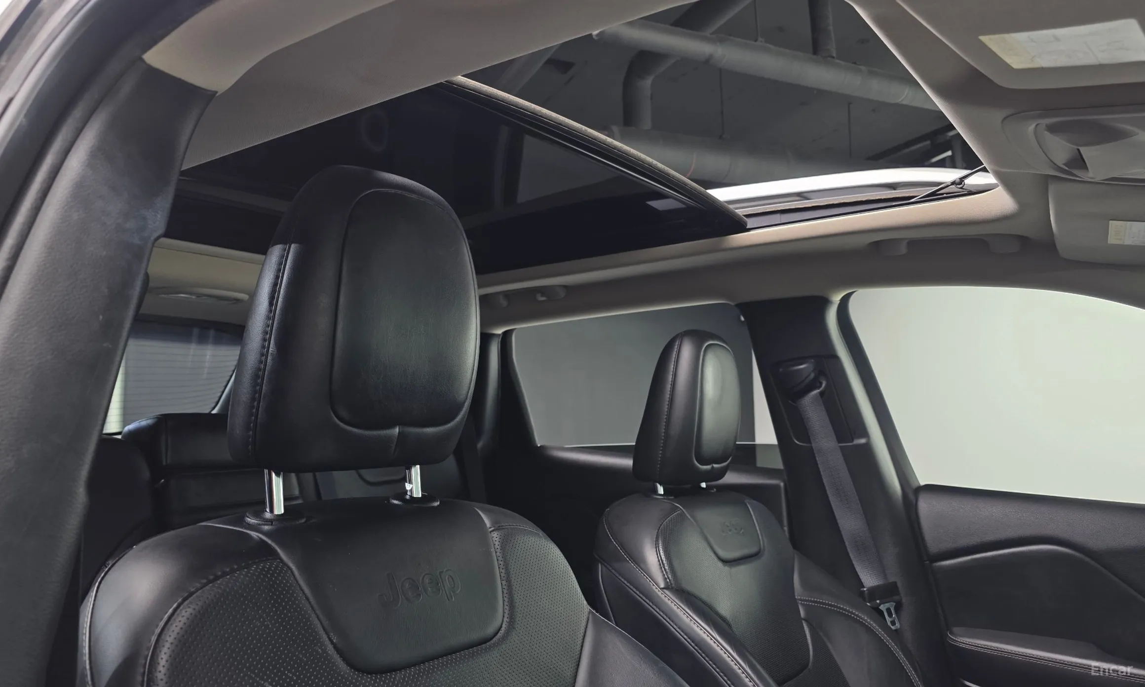 Jeep Cherokee (KL) превью 19
