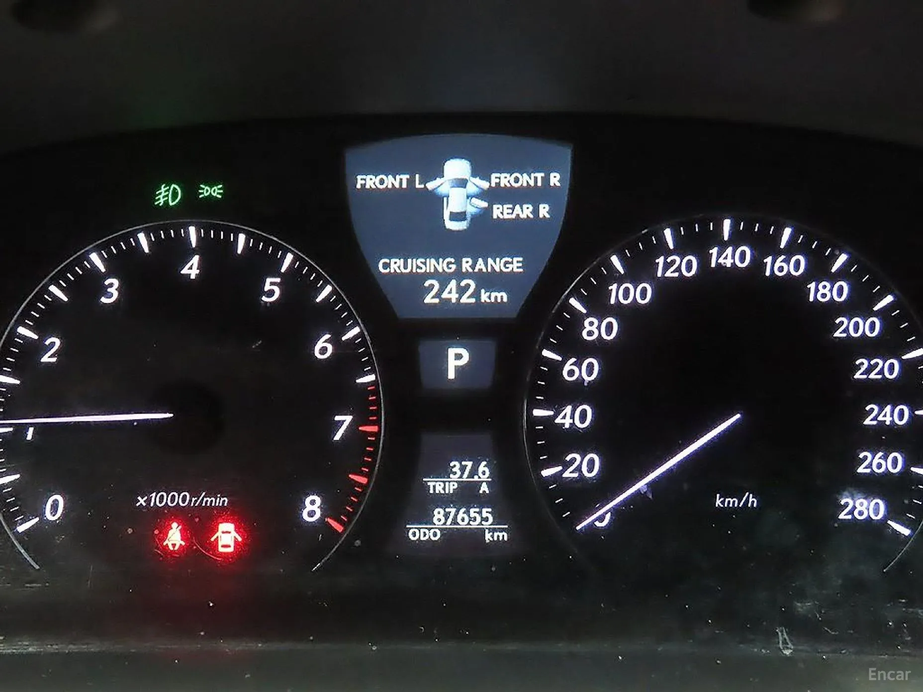 Lexus LS460 превью 8