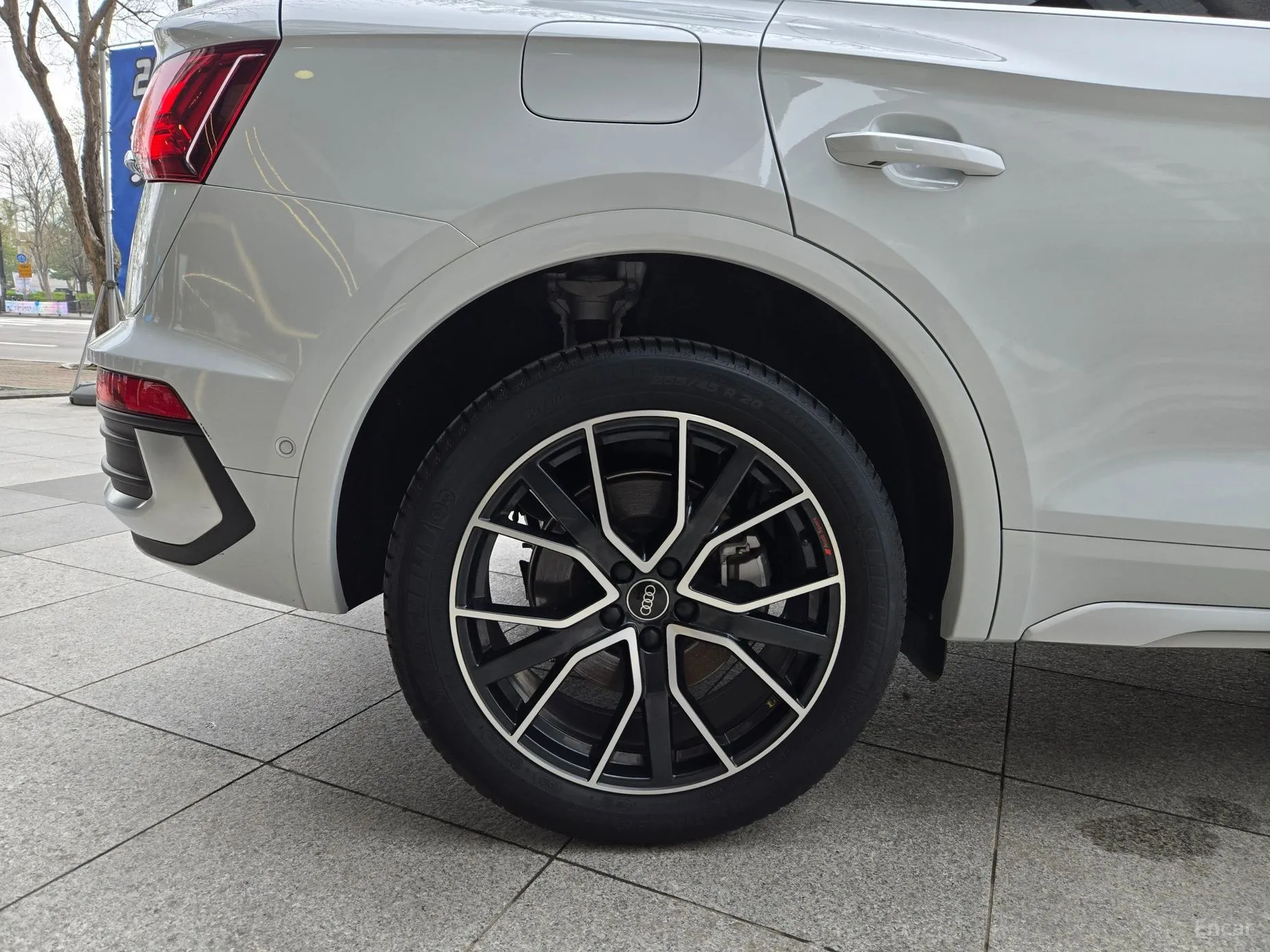 Audi Q5 (FY) превью 5