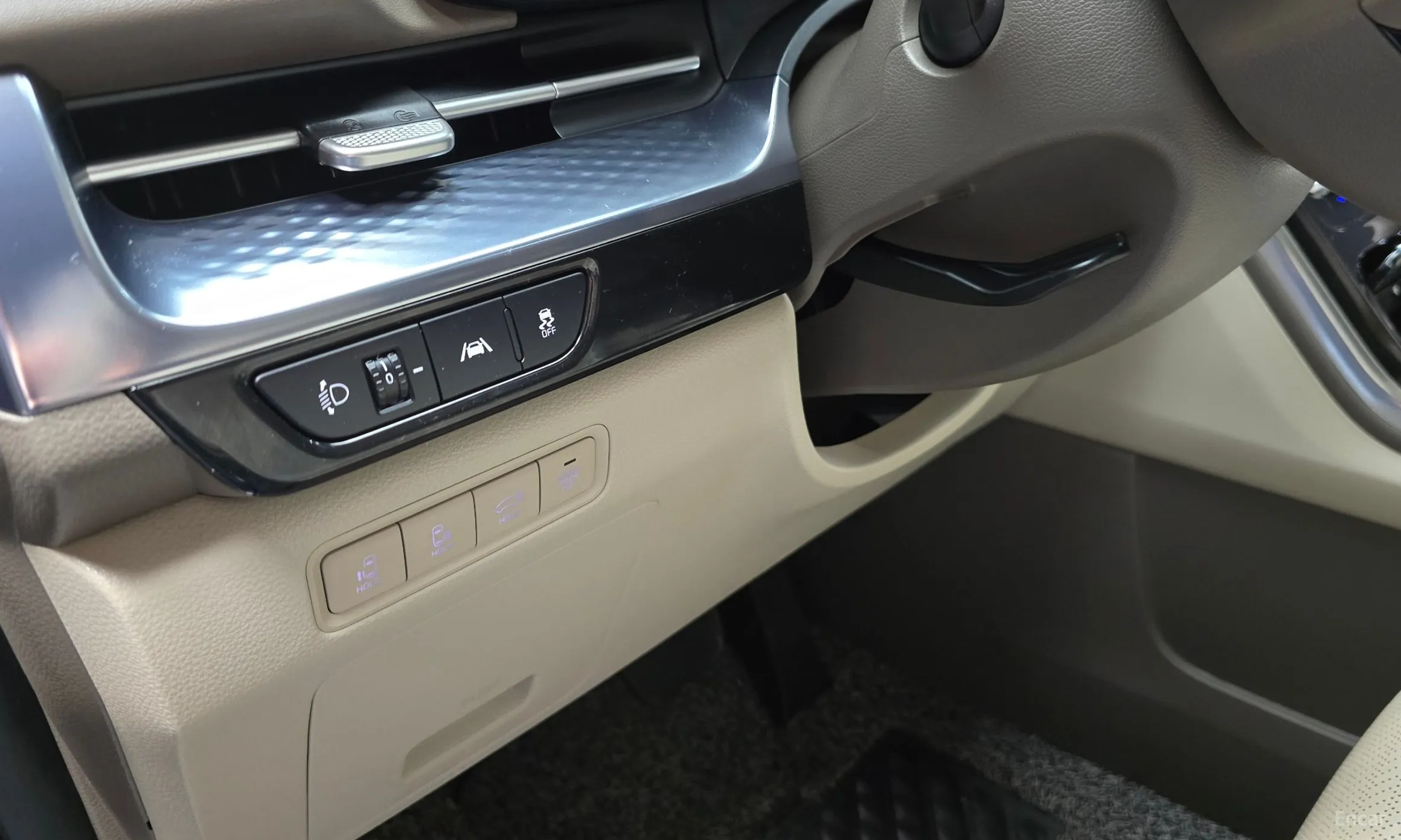 Kia Carnival Gen 4 превью 14