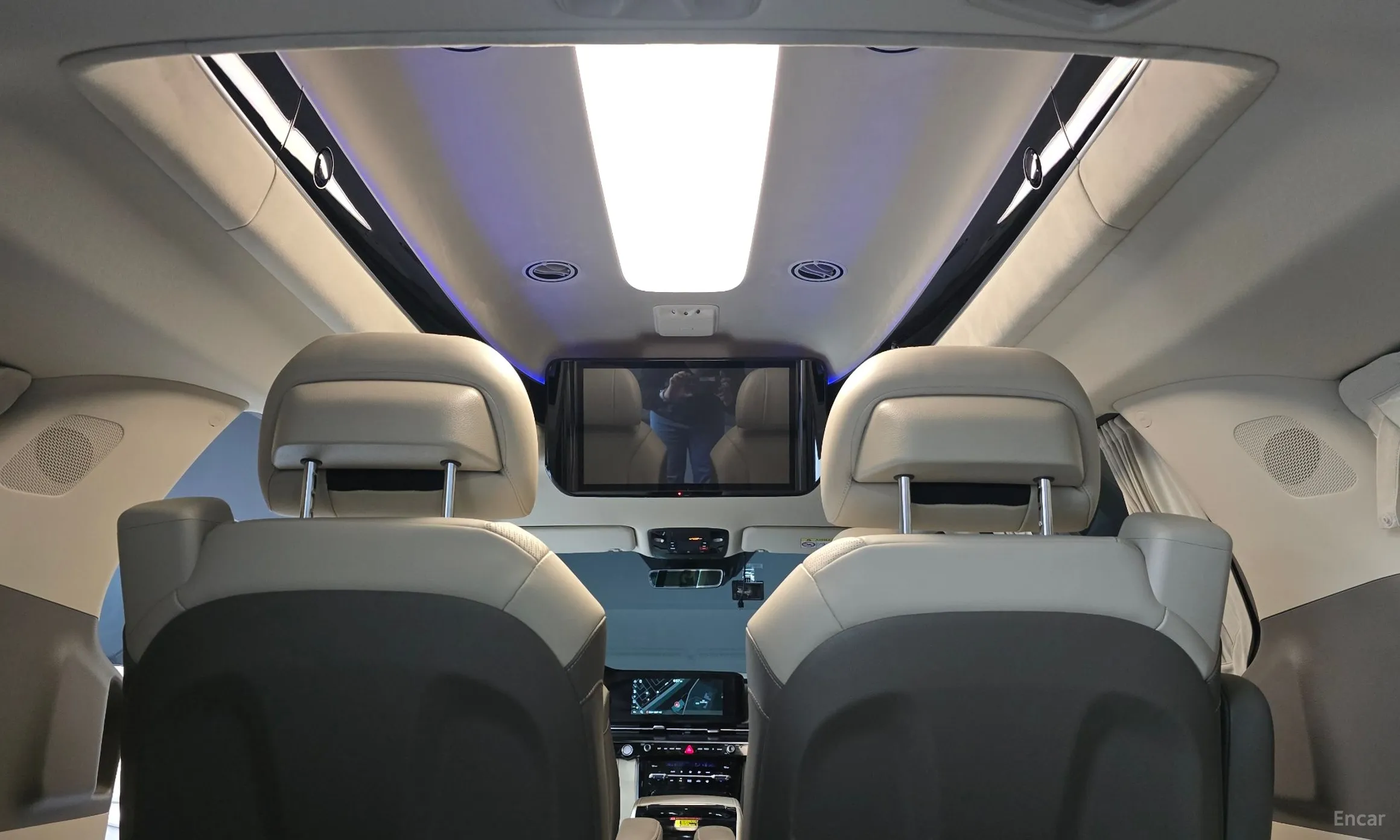 Kia Carnival Gen 4 превью 20