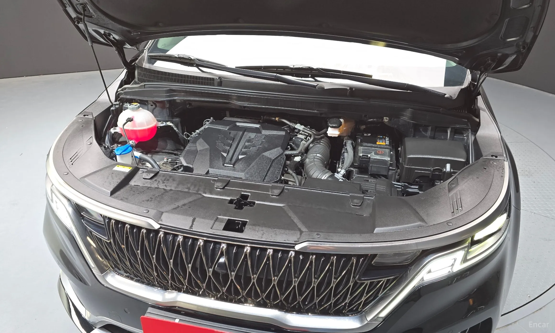 Kia Carnival Gen 4 превью 6