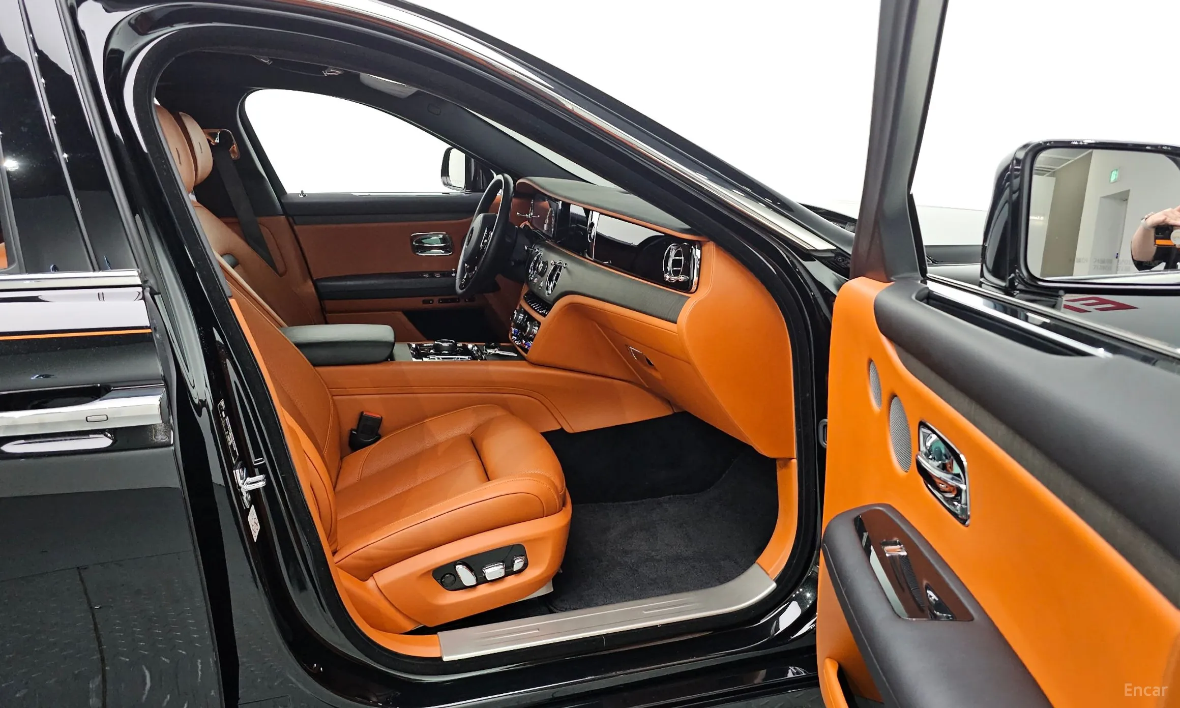 Rolls-Royce Ghost 2nd Generation превью 17
