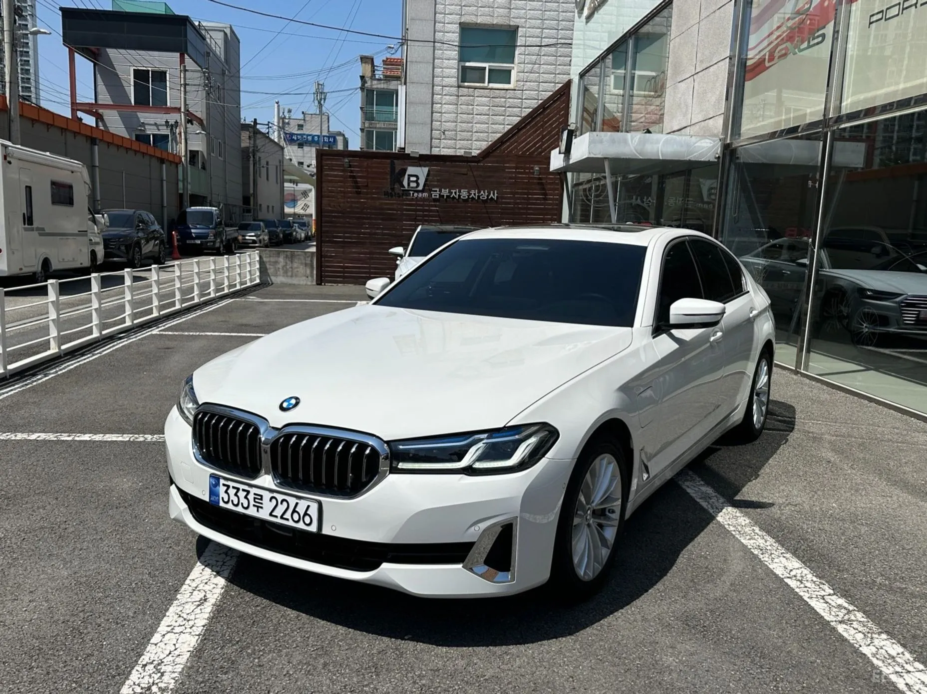 5 Series (G30)