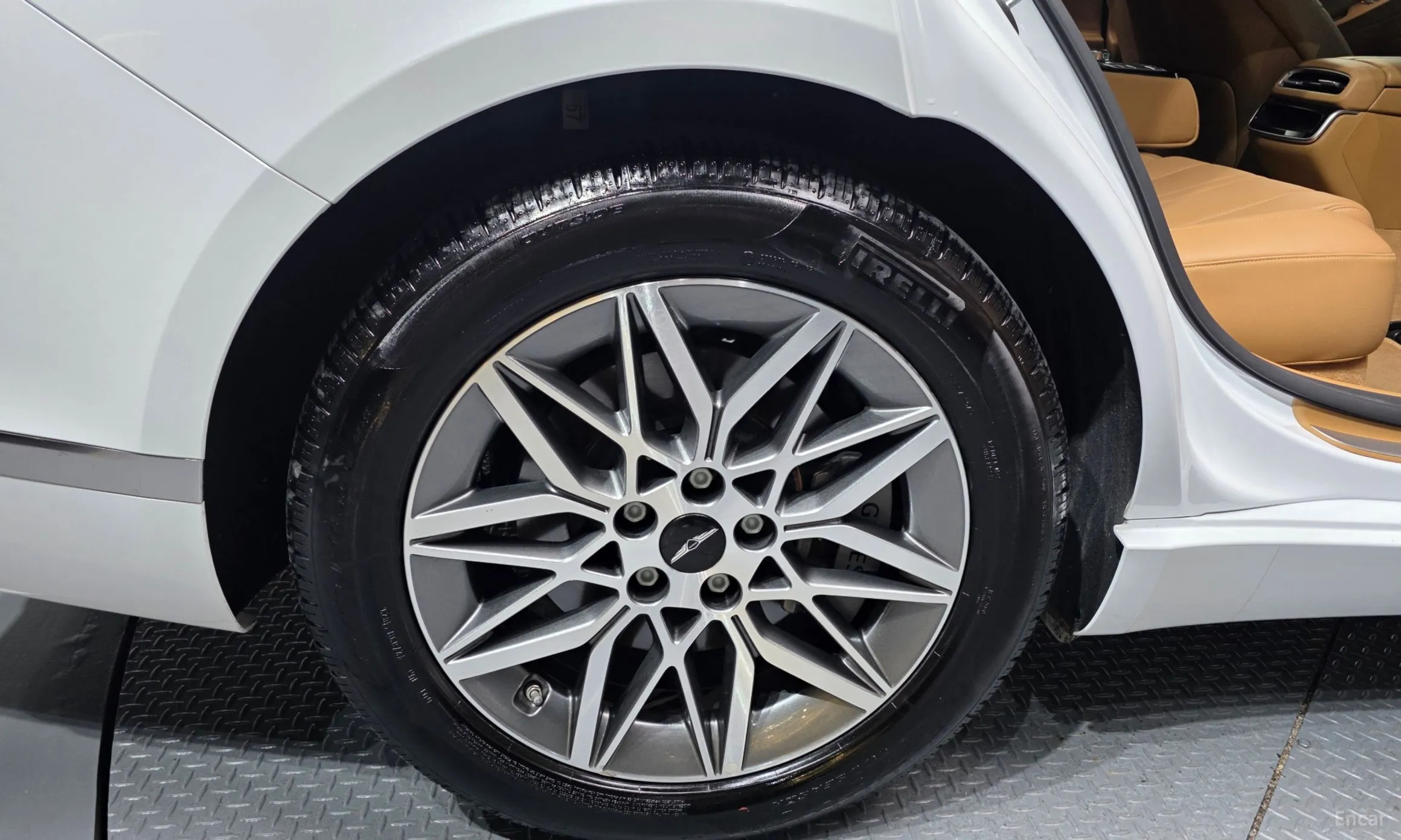 Genesis G80 (RG3) превью 5