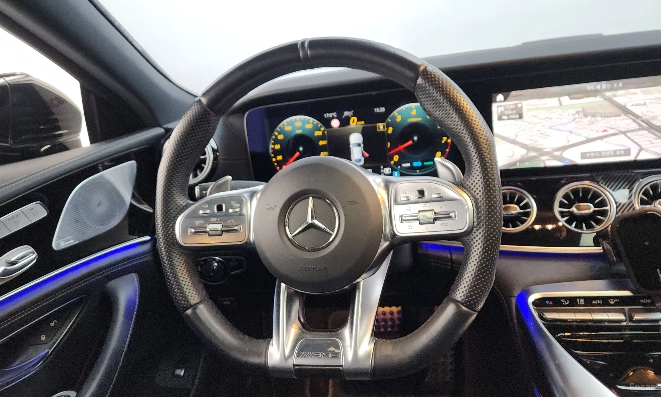 Mercedes Benz AMG GT превью 12