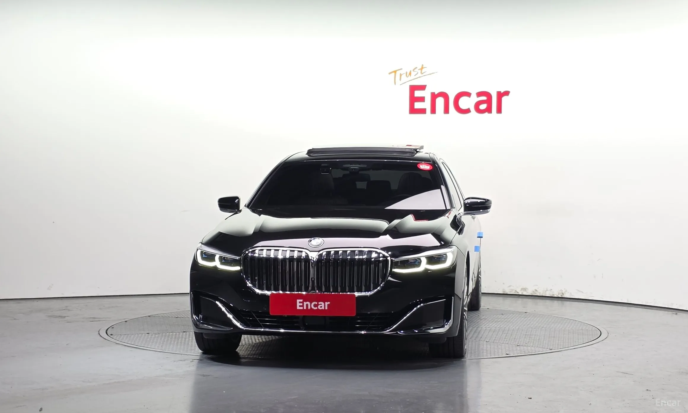 BMW 7 Series (G11) превью 3