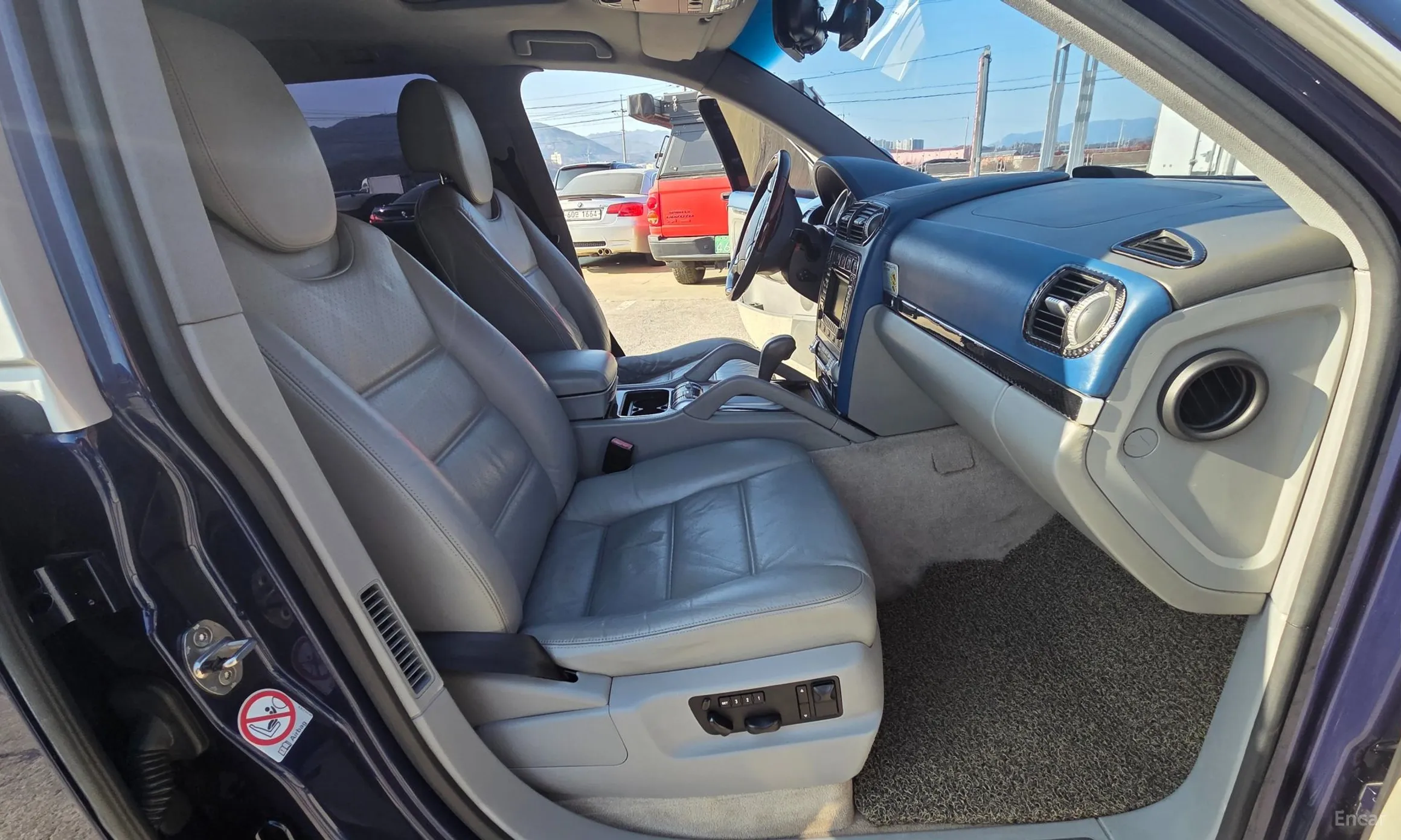 Porsche Cayenne превью 11