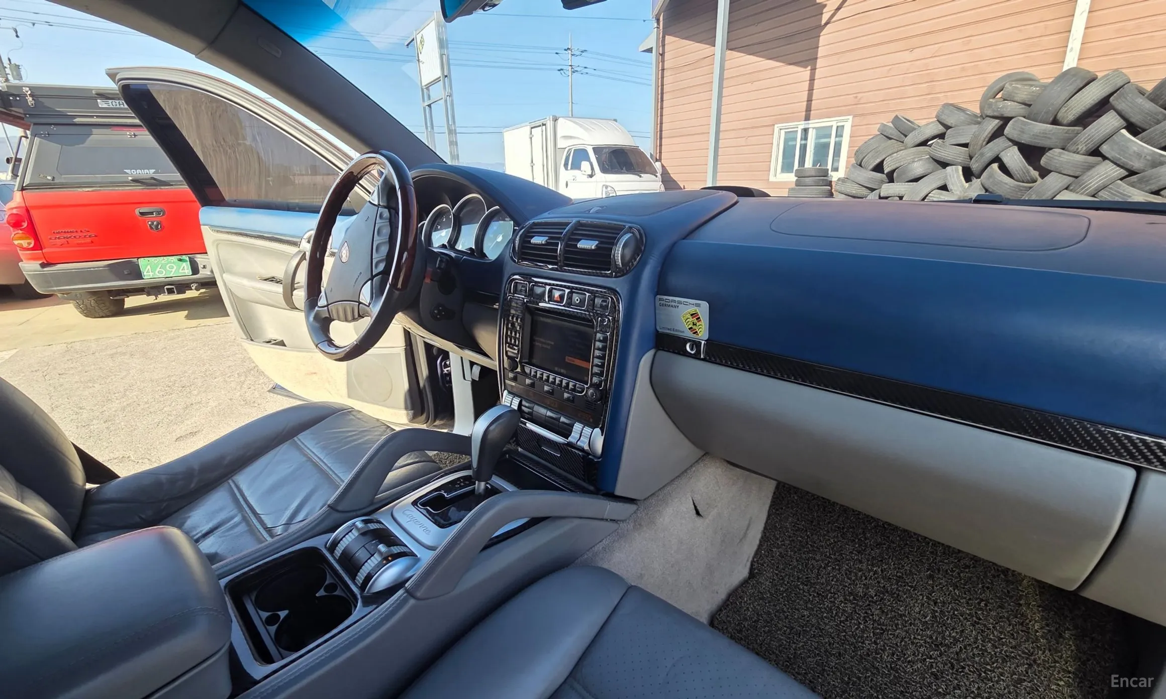 Porsche Cayenne превью 17