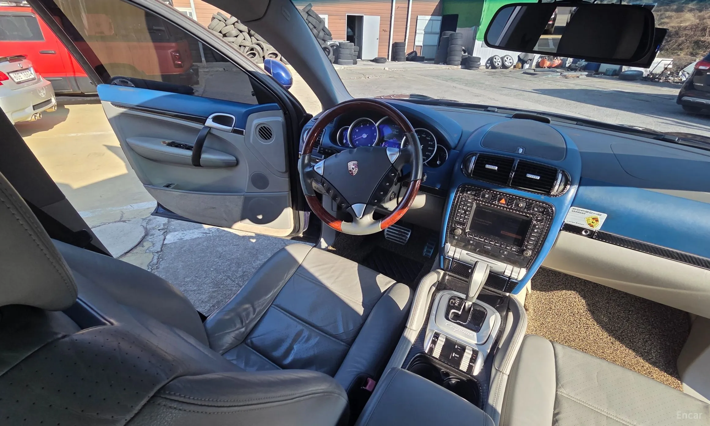 Porsche Cayenne превью 19