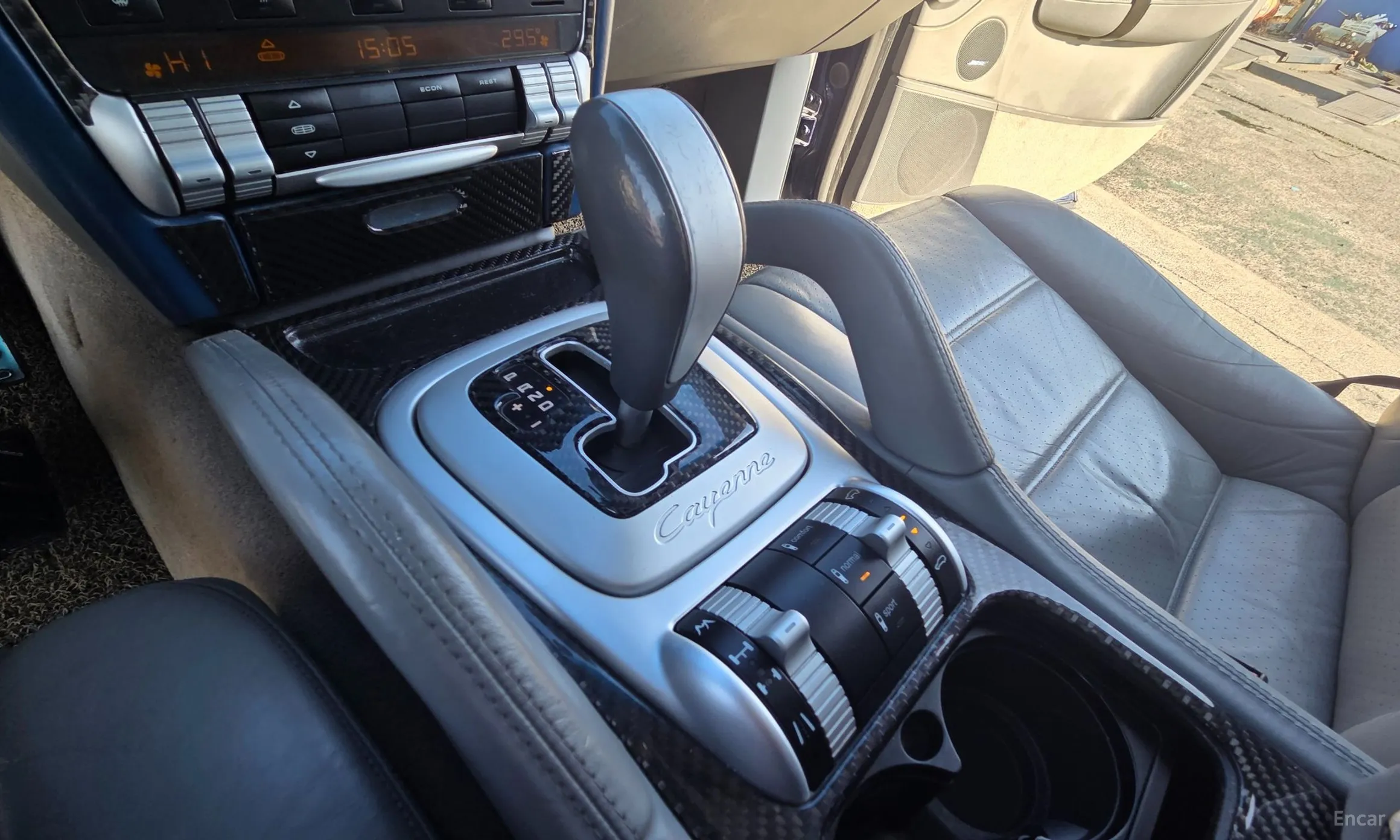 Porsche Cayenne превью 9